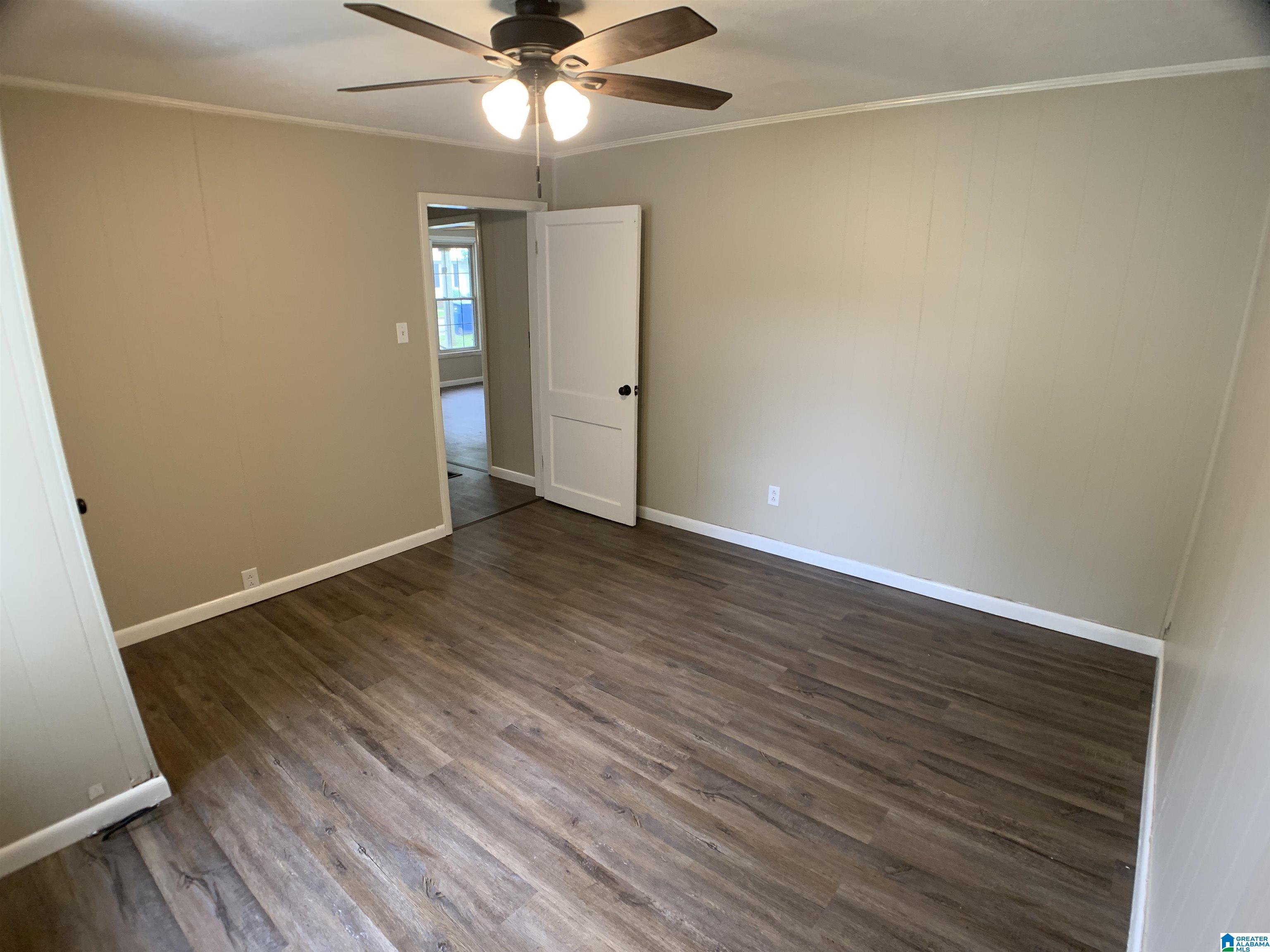502 Hughes Street Property Photo 25