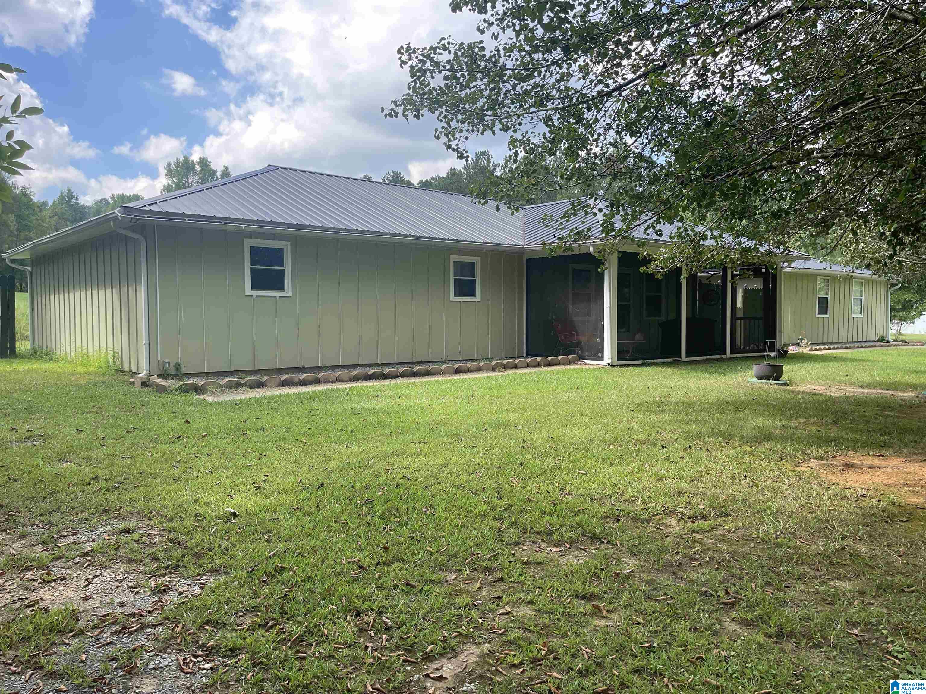 3304 Possum Trot Road Property Photo 3