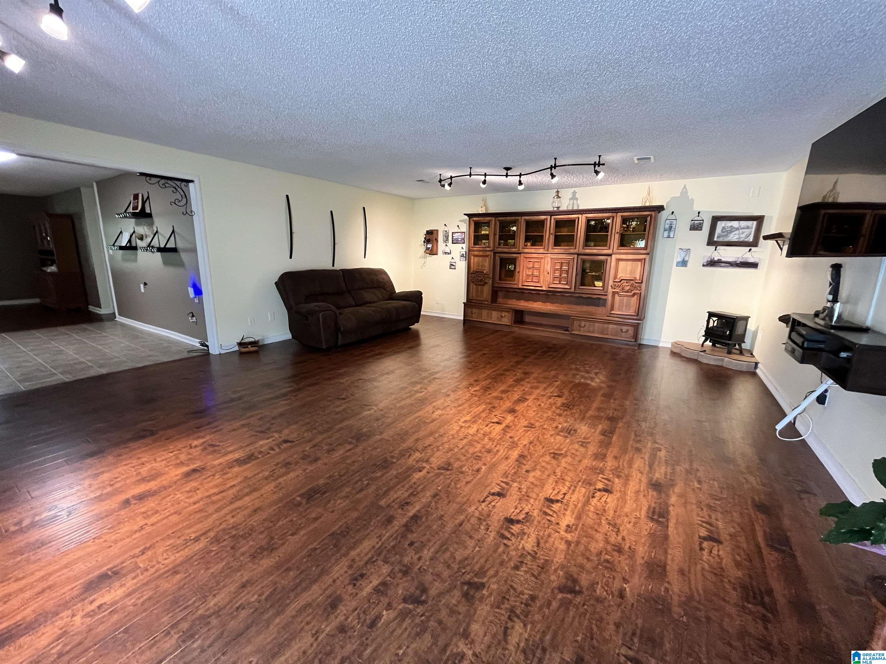 3304 Possum Trot Road Property Photo 6