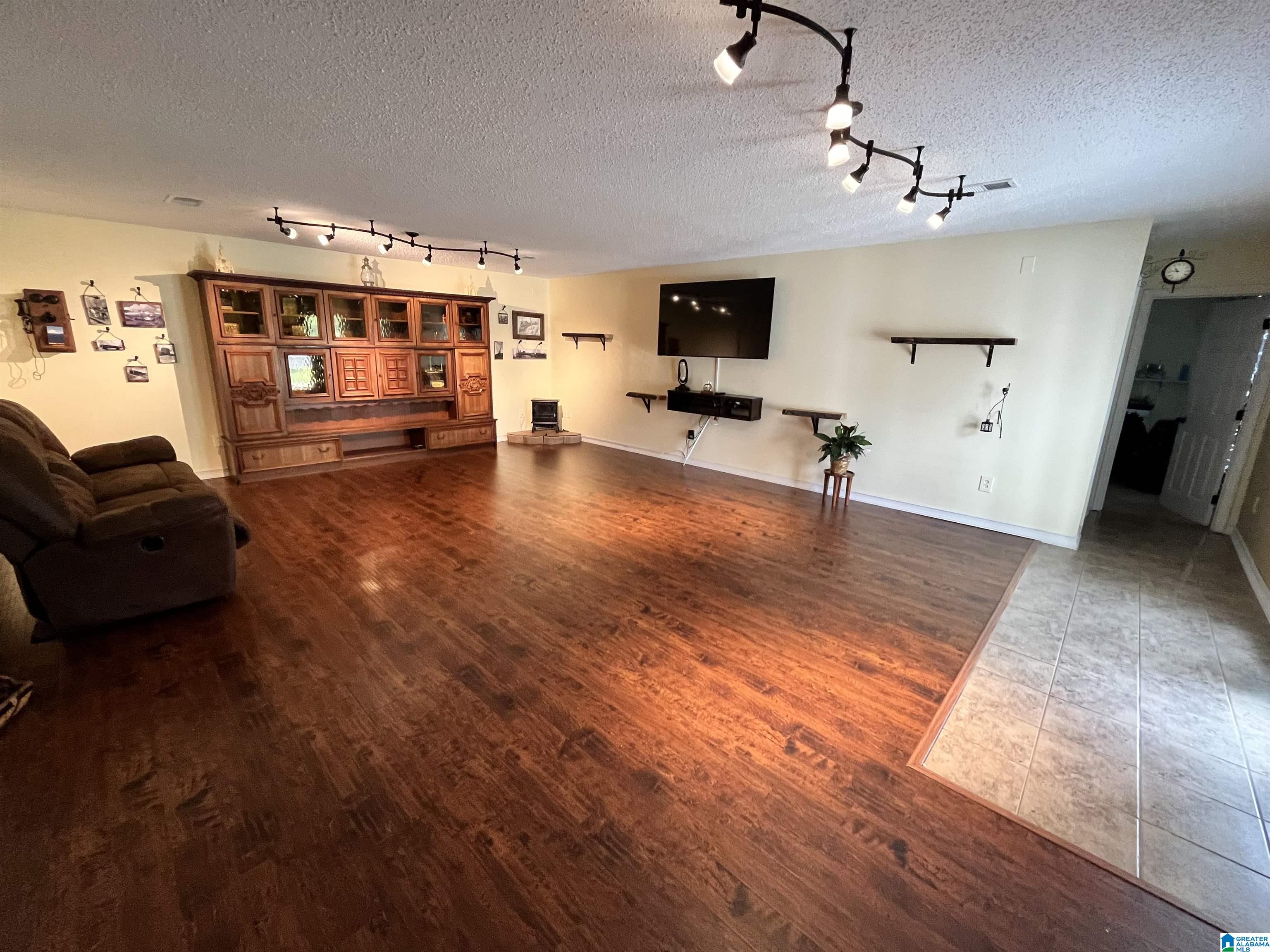 3304 Possum Trot Road Property Photo 7