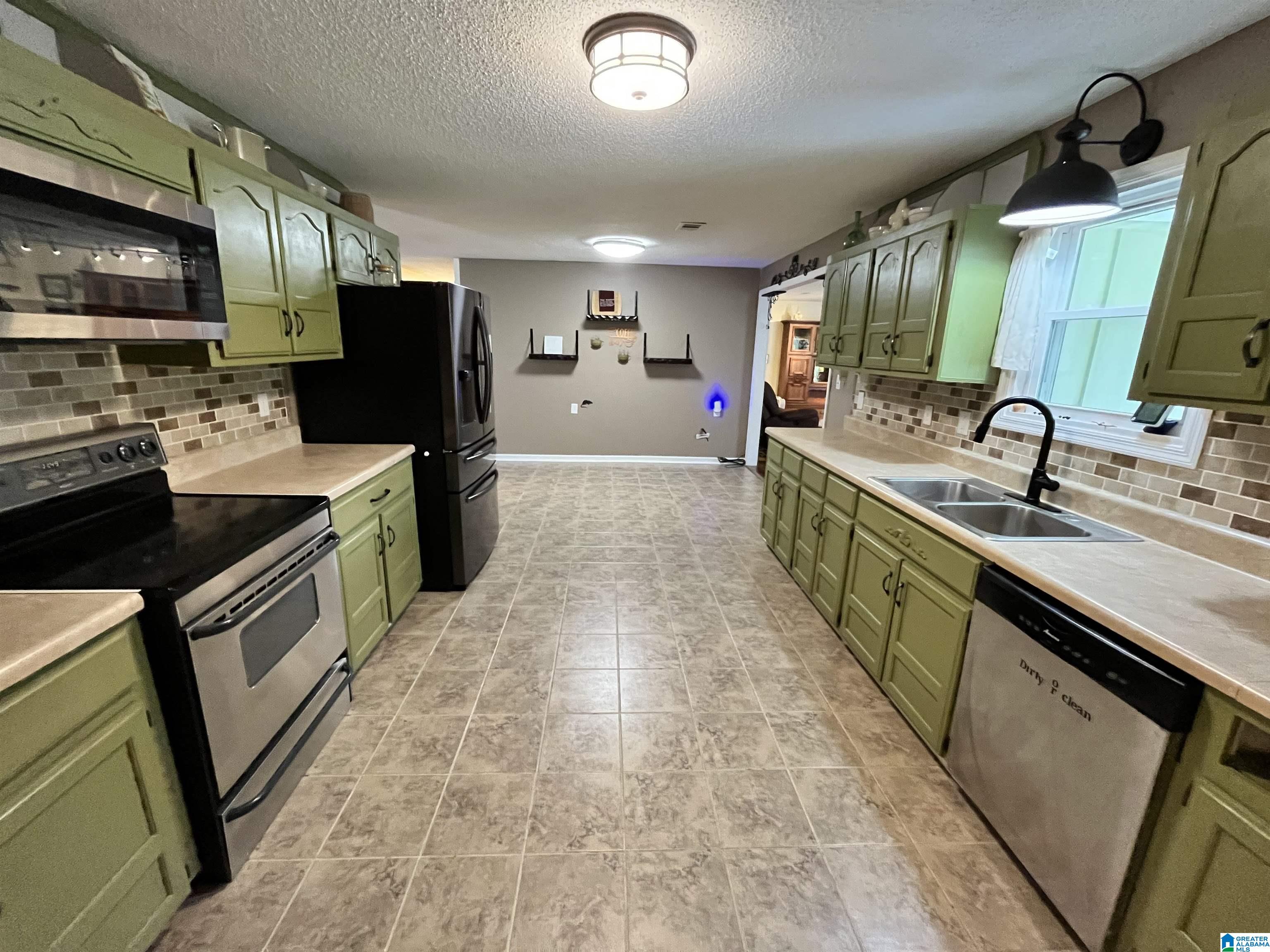 3304 Possum Trot Road Property Photo 12