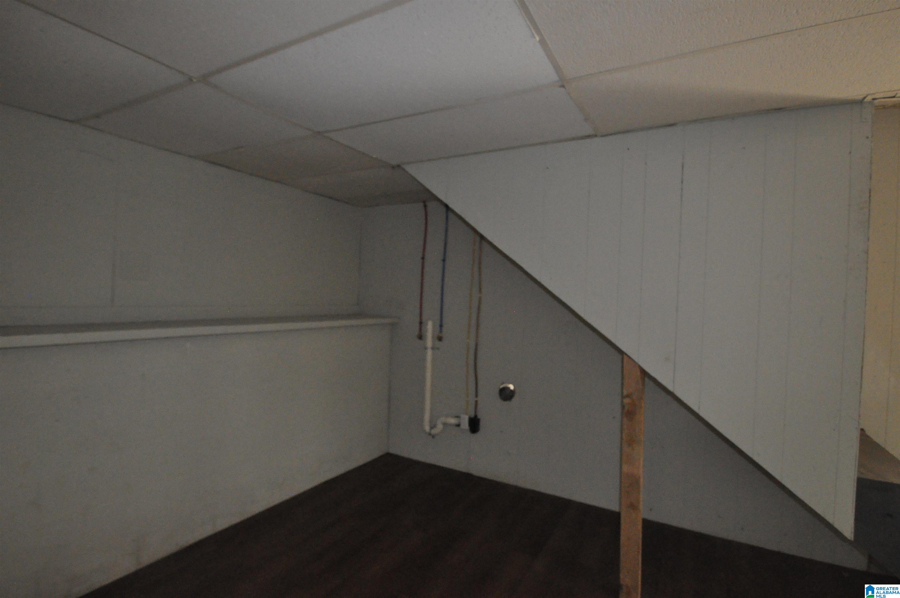 1447 Gilbert Lane Property Photo 17