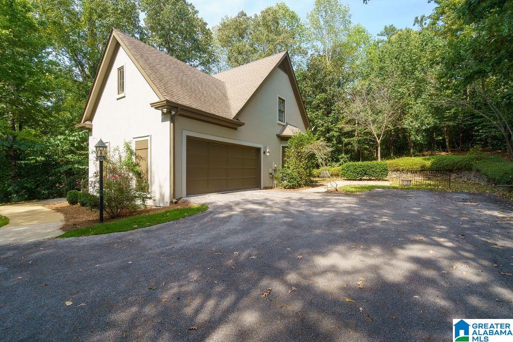 3526 S Brookwood Place Property Photo 2