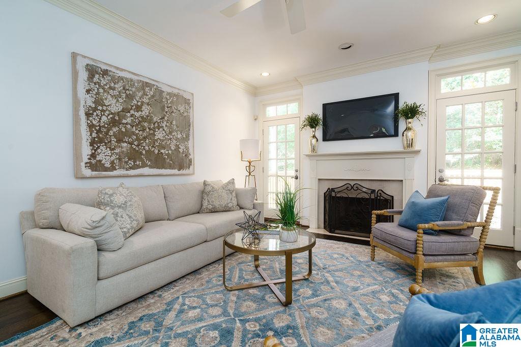 3526 S Brookwood Place Property Photo 5