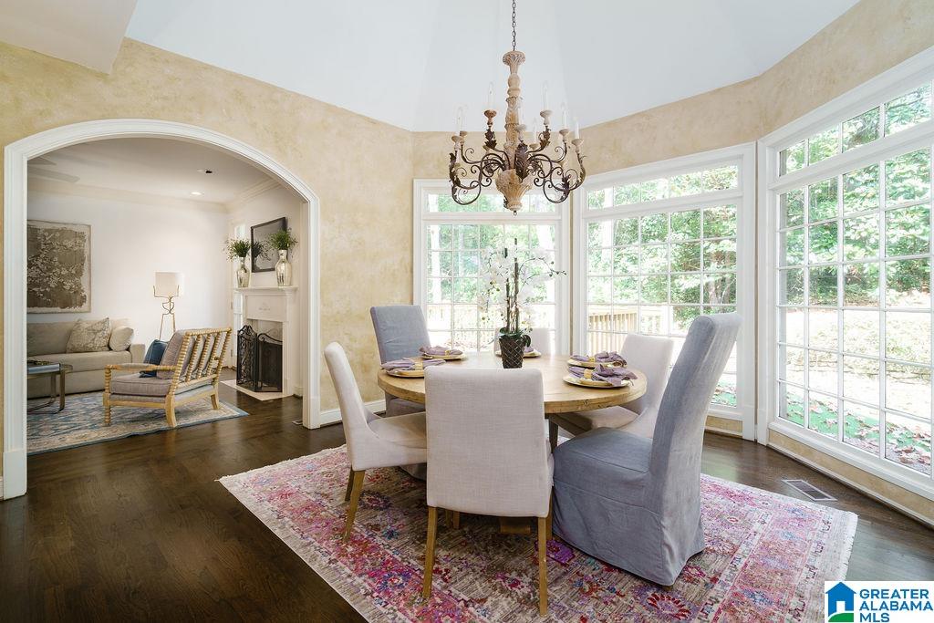 3526 S Brookwood Place Property Photo 8