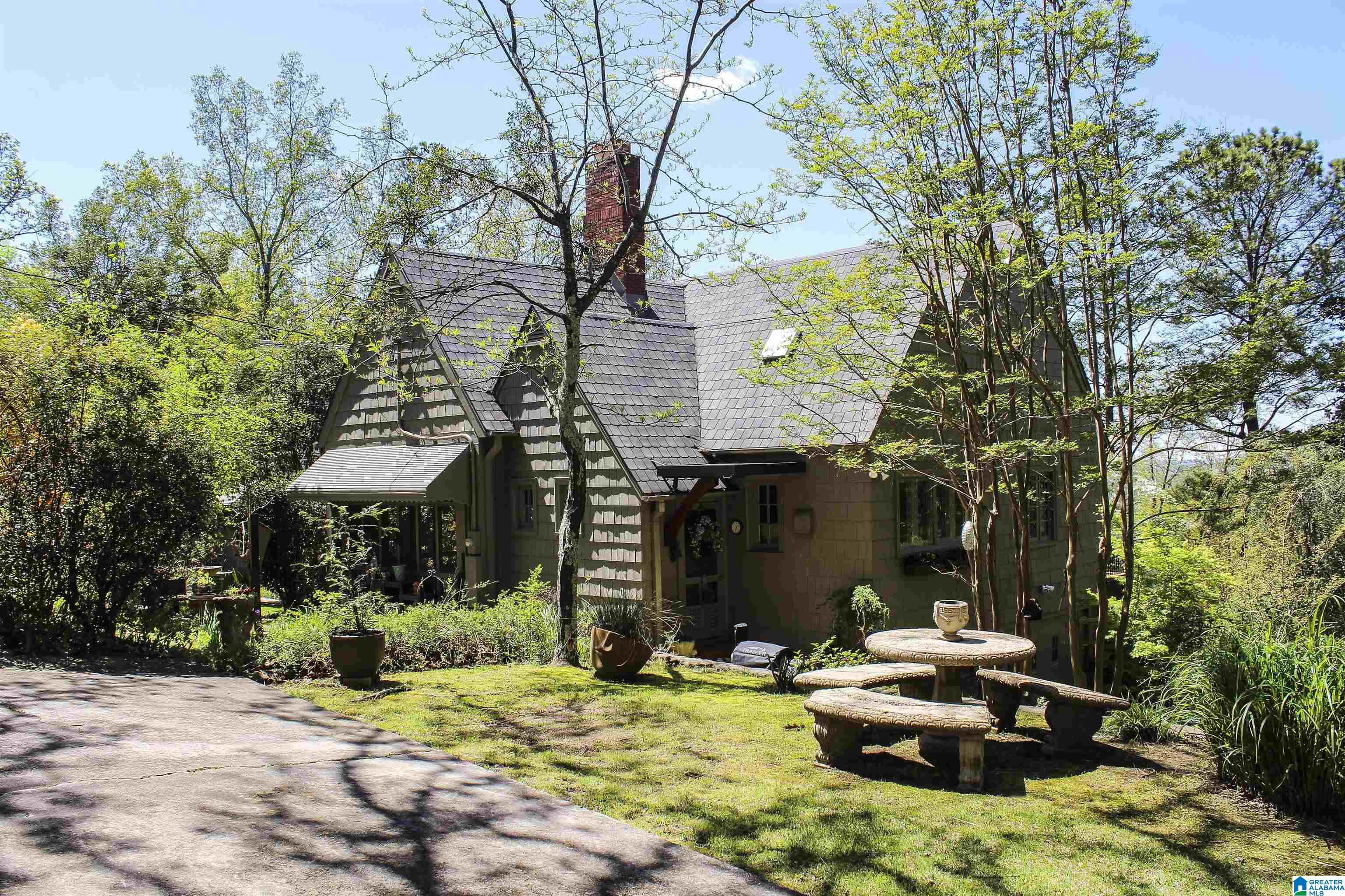 33 Sunset Drive Property Photo 4