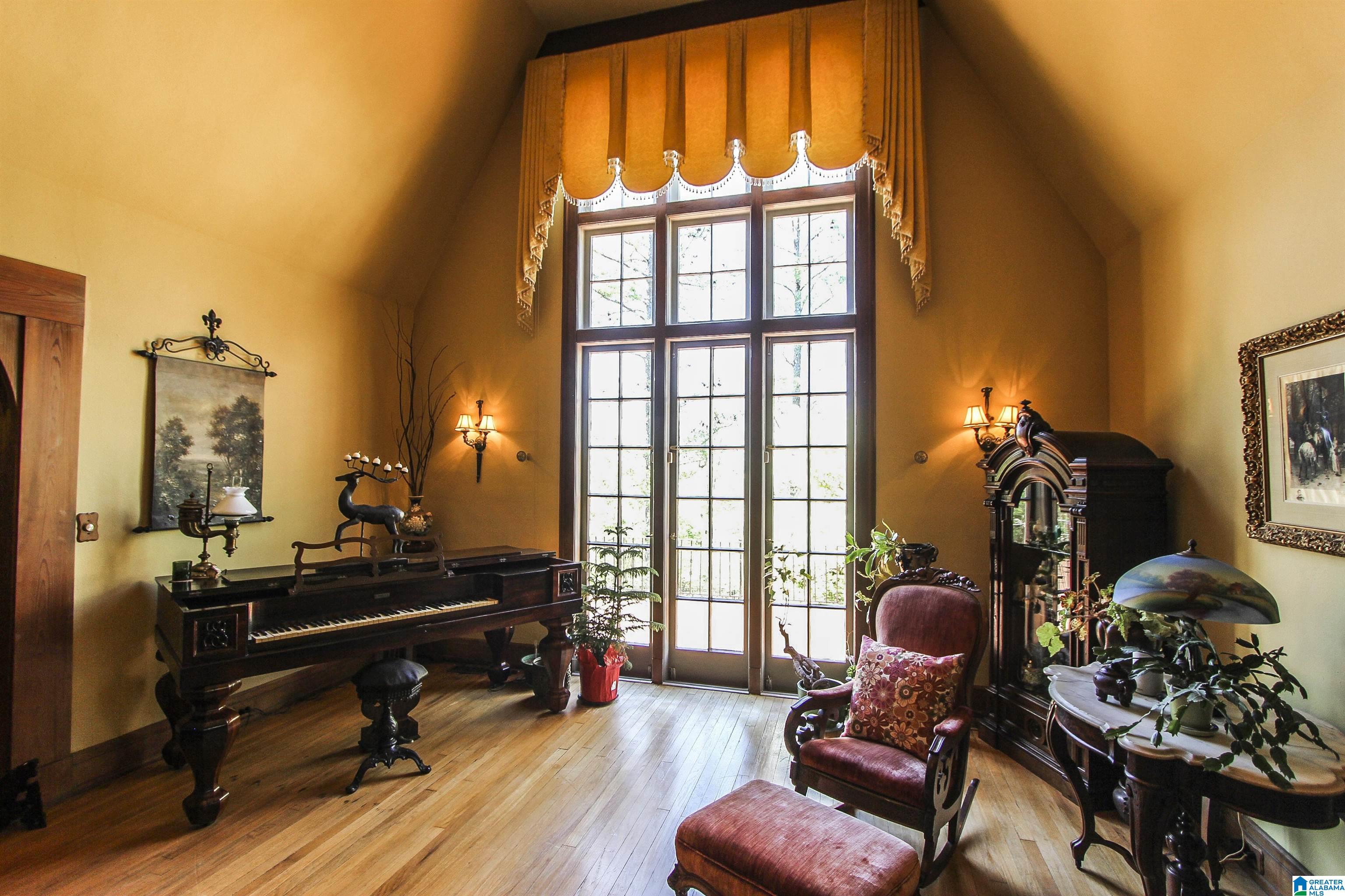 33 Sunset Drive Property Photo 9