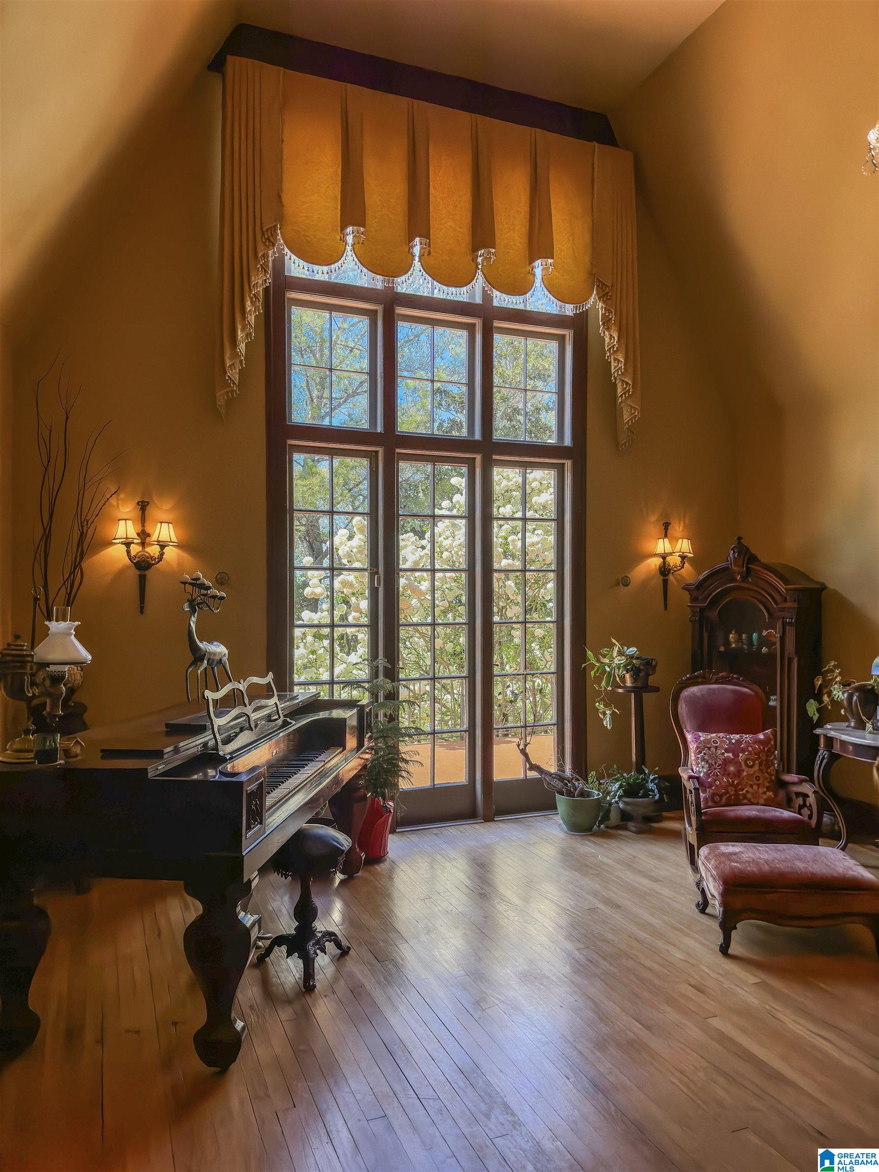 33 Sunset Drive Property Photo 11