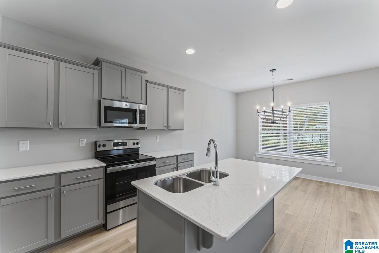 10365 Middleton Road Property Photo 2