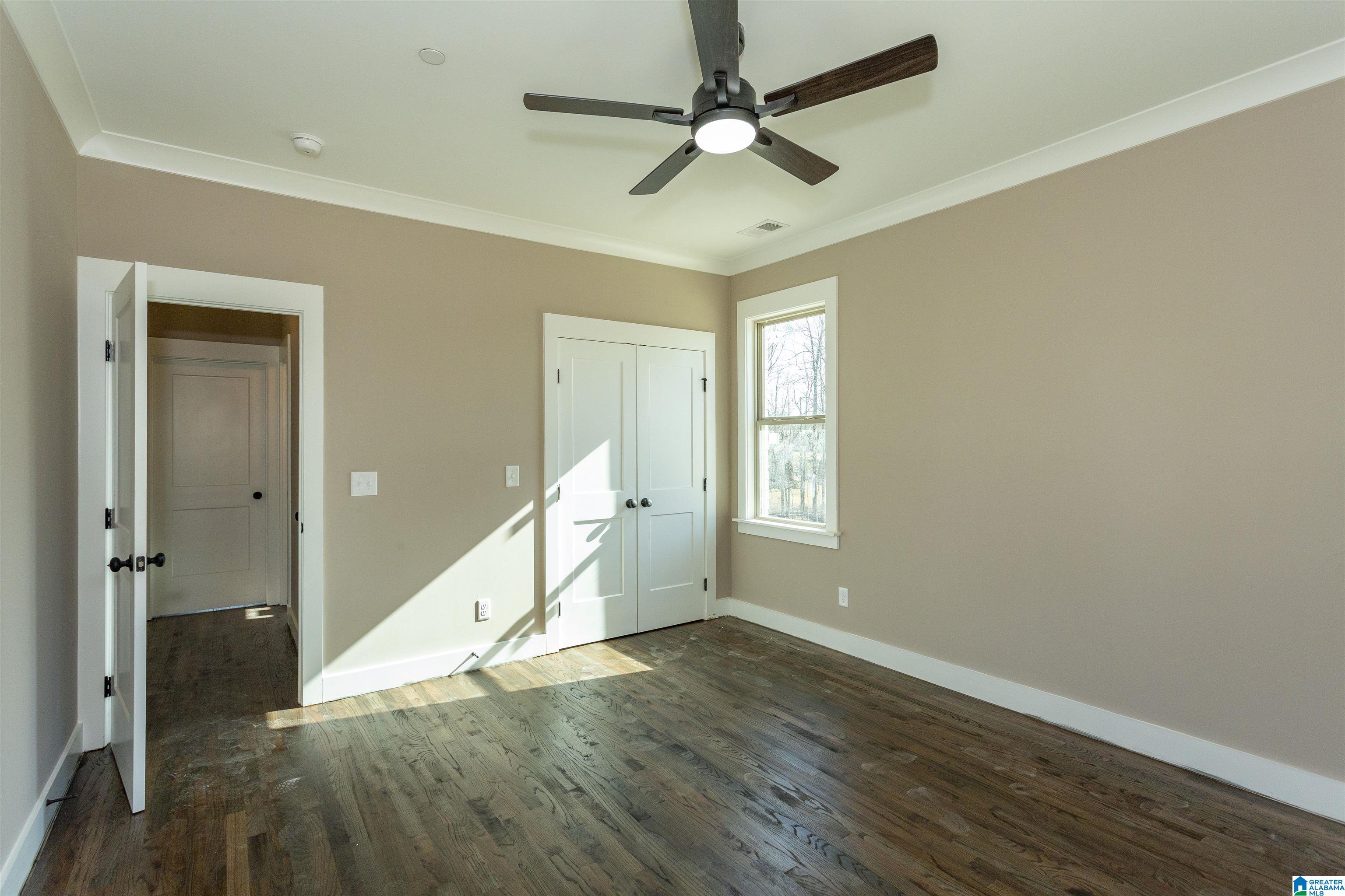 585 White Tail Run Property Photo 24