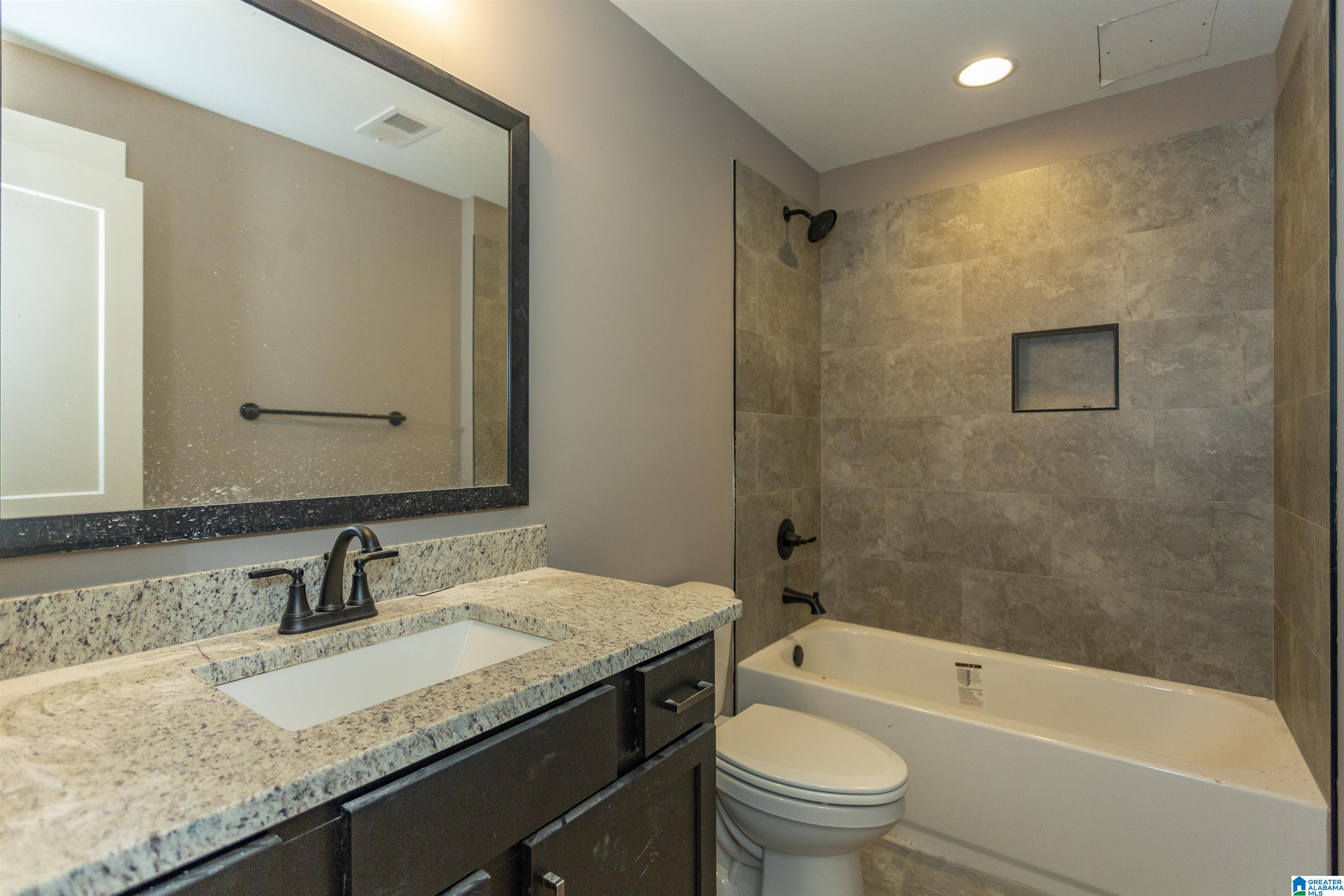 585 White Tail Run Property Photo 31