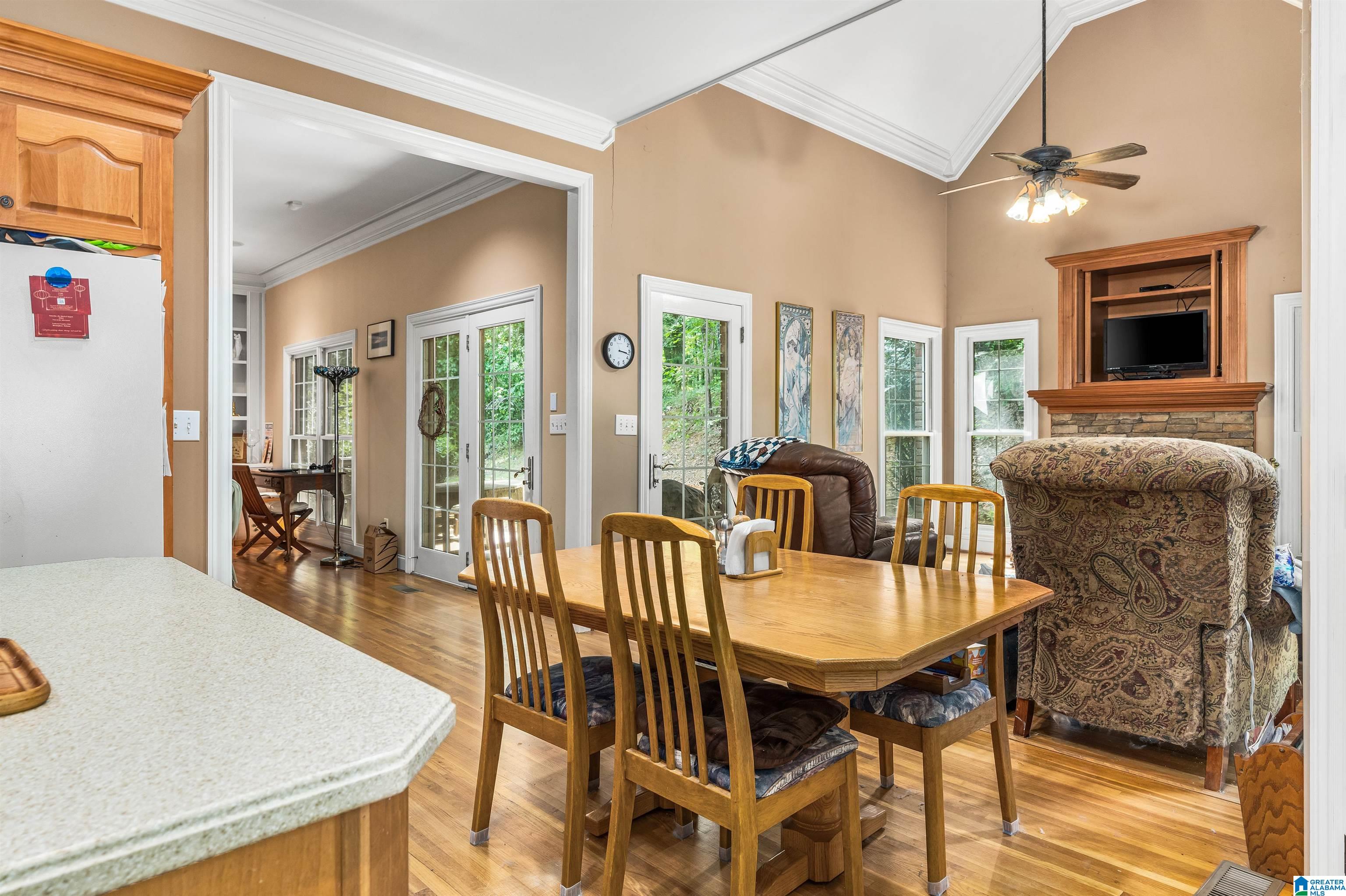 136 Spring Road Property Photo 16