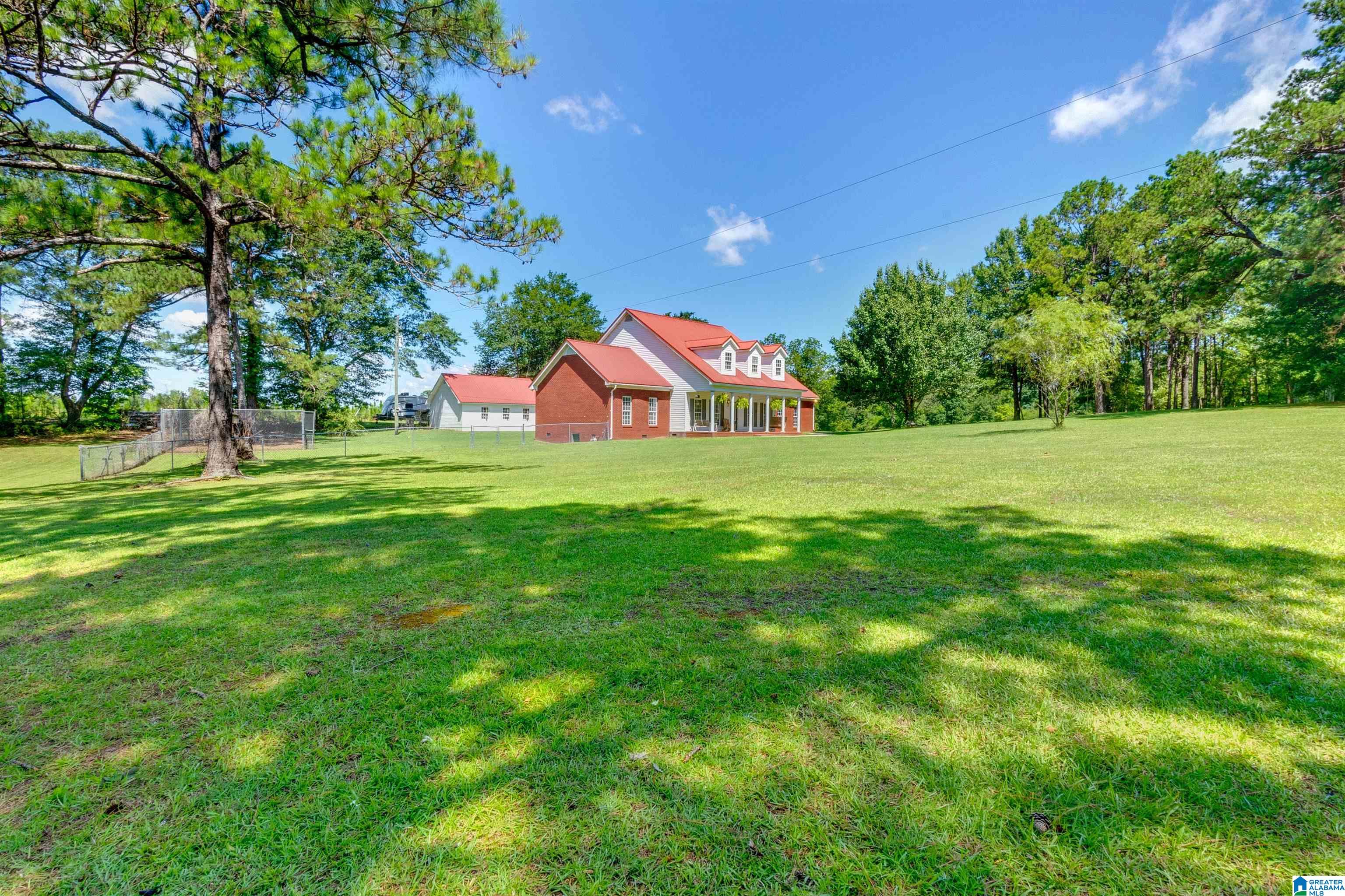 1495 Us Highway 31 Property Photo 4
