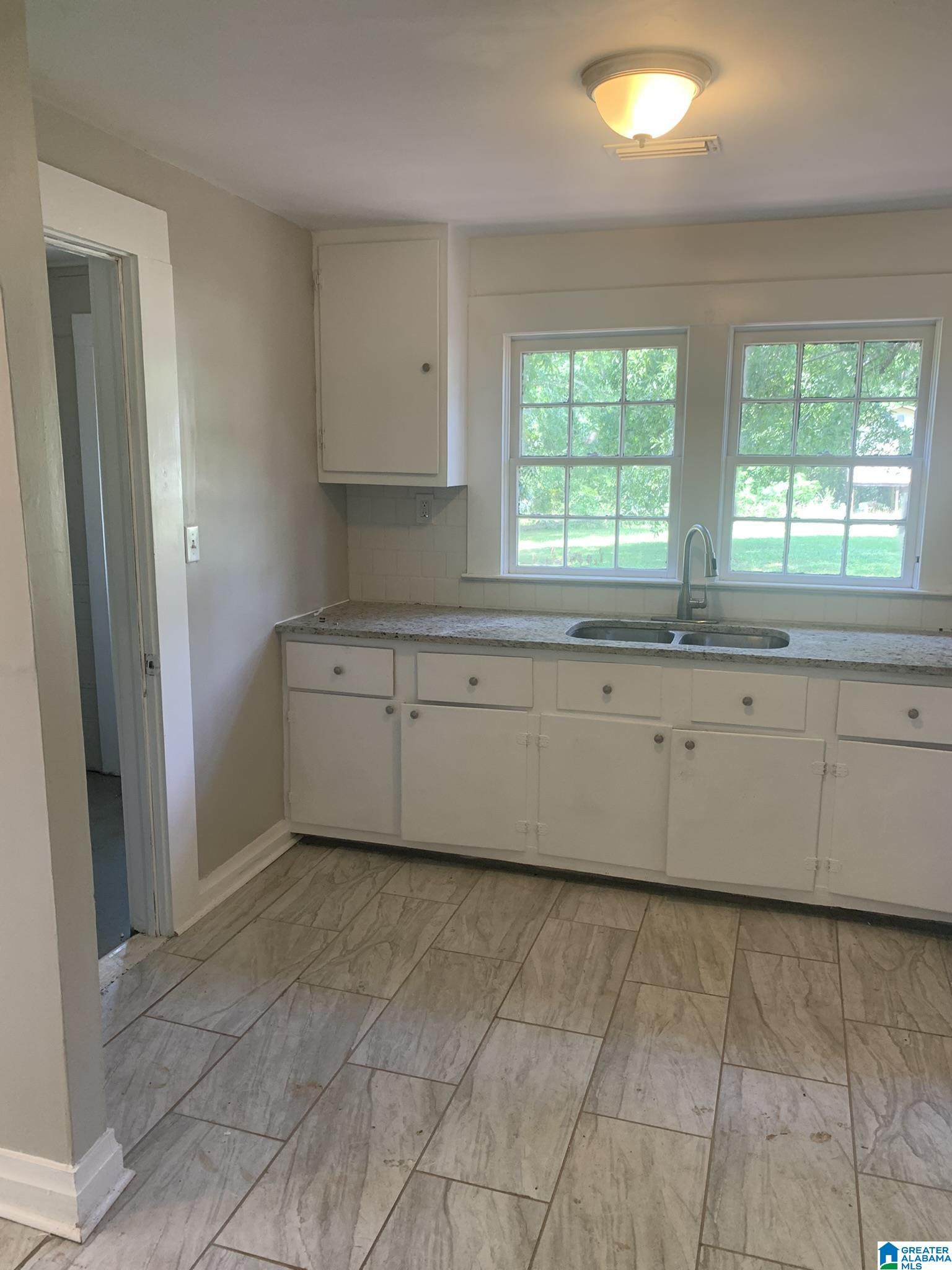 616 Eastwood Avenue Property Photo 16