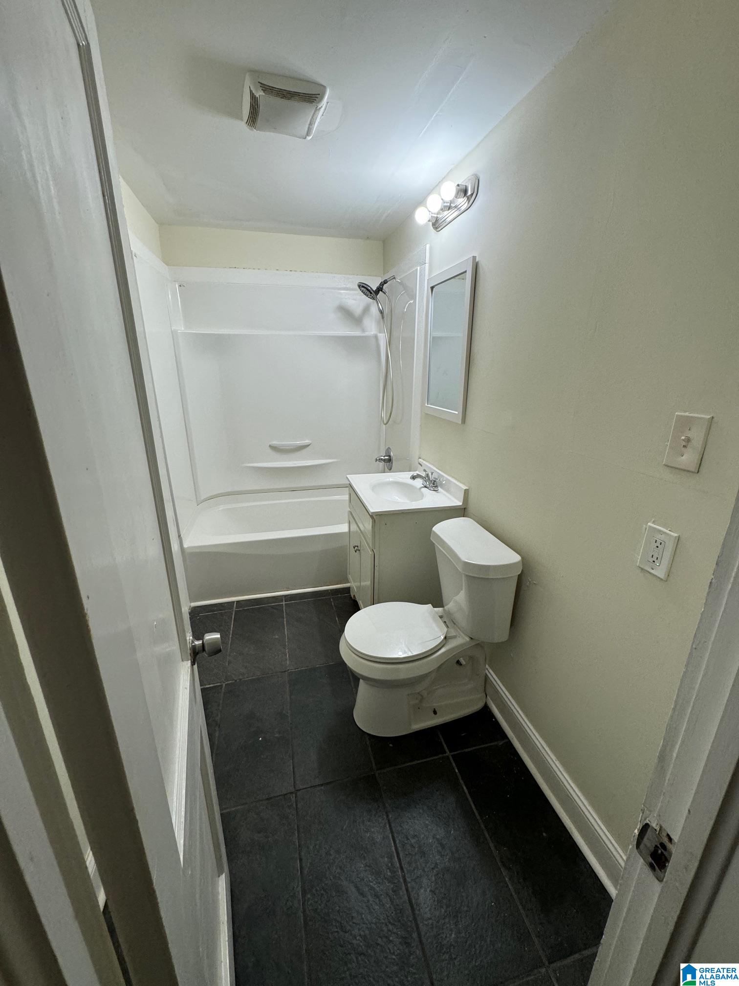 616 Eastwood Avenue Property Photo 27