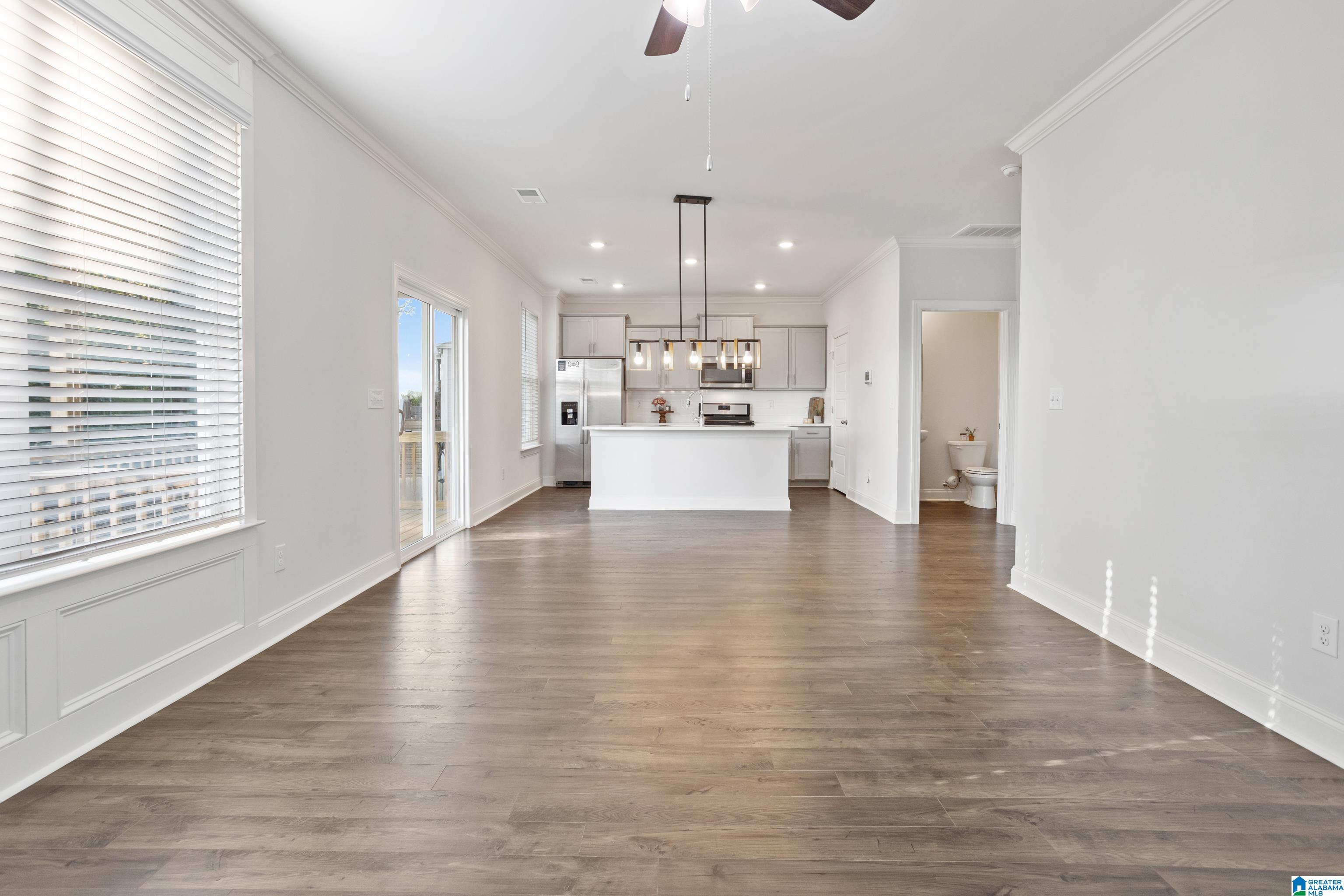 6379 Winslow Parc Way Property Photo 12