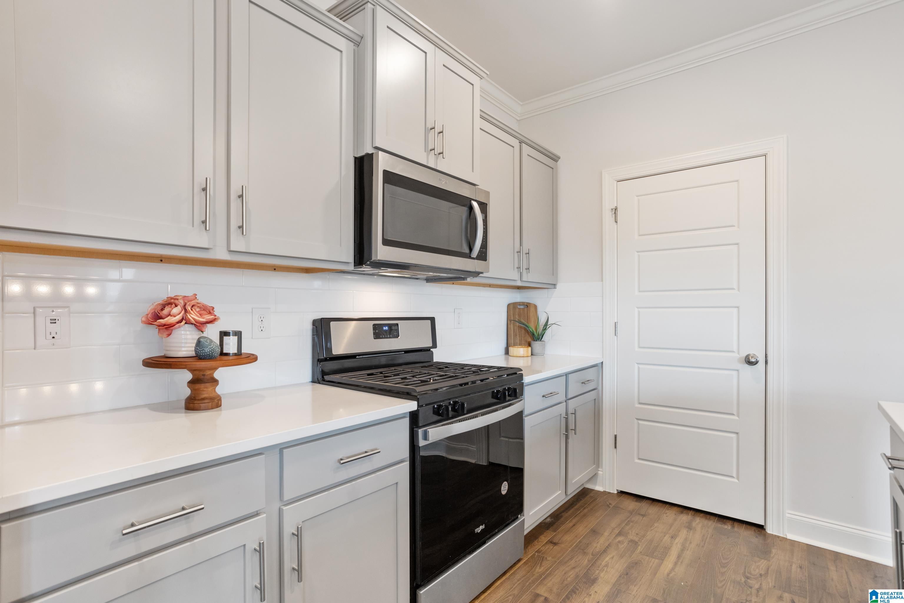 6379 Winslow Parc Way Property Photo 15