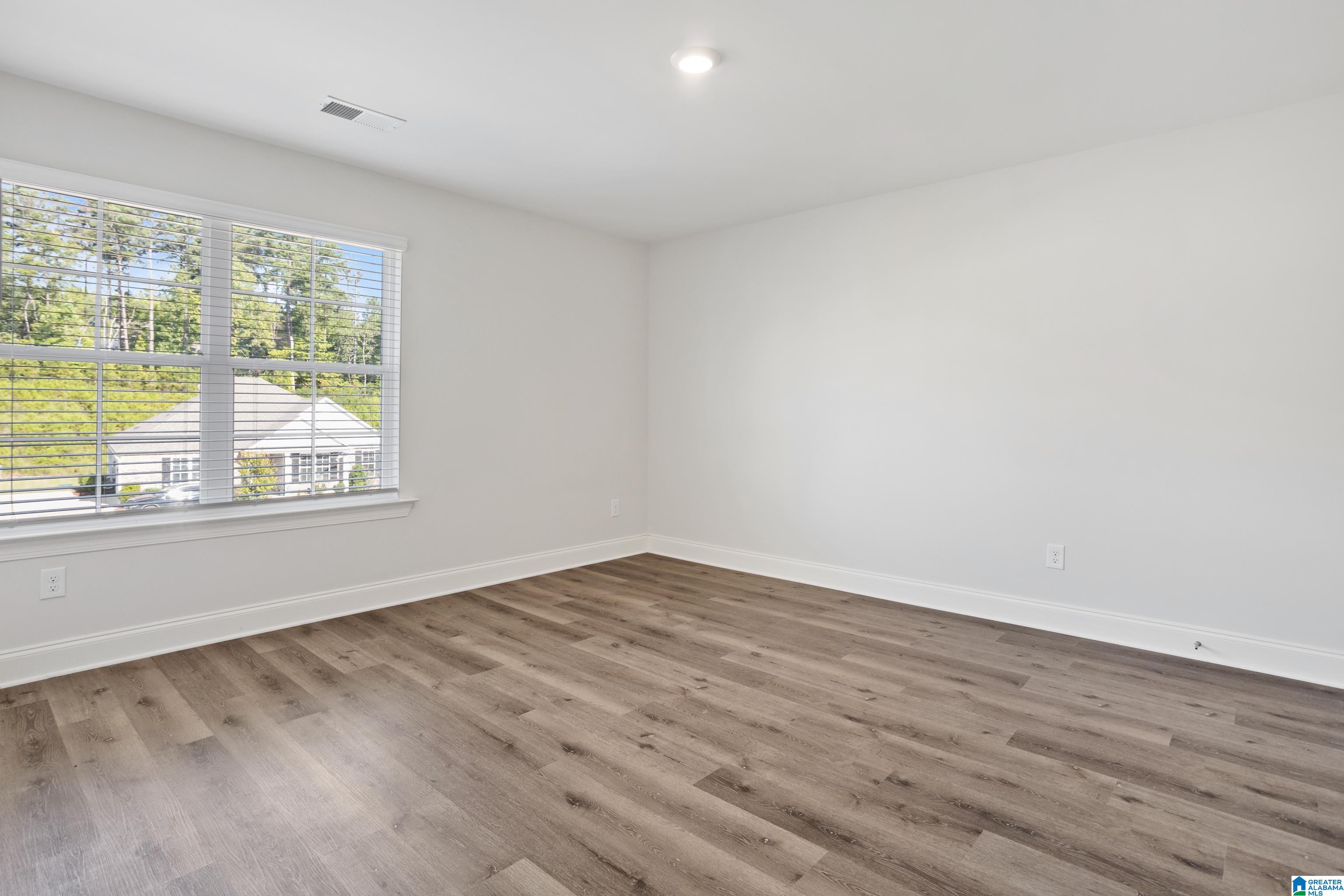 6379 Winslow Parc Way Property Photo 28