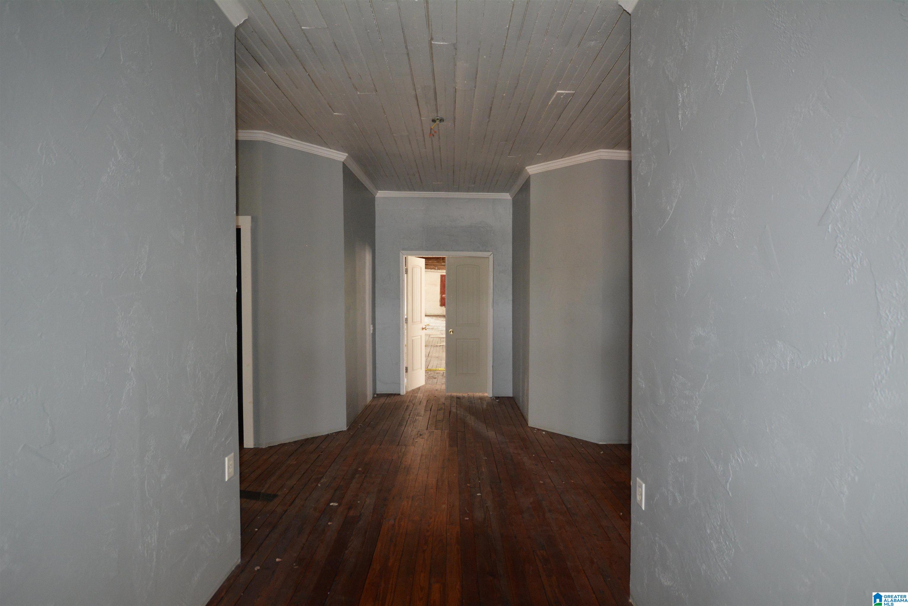 1230 Noble Street Property Photo 18