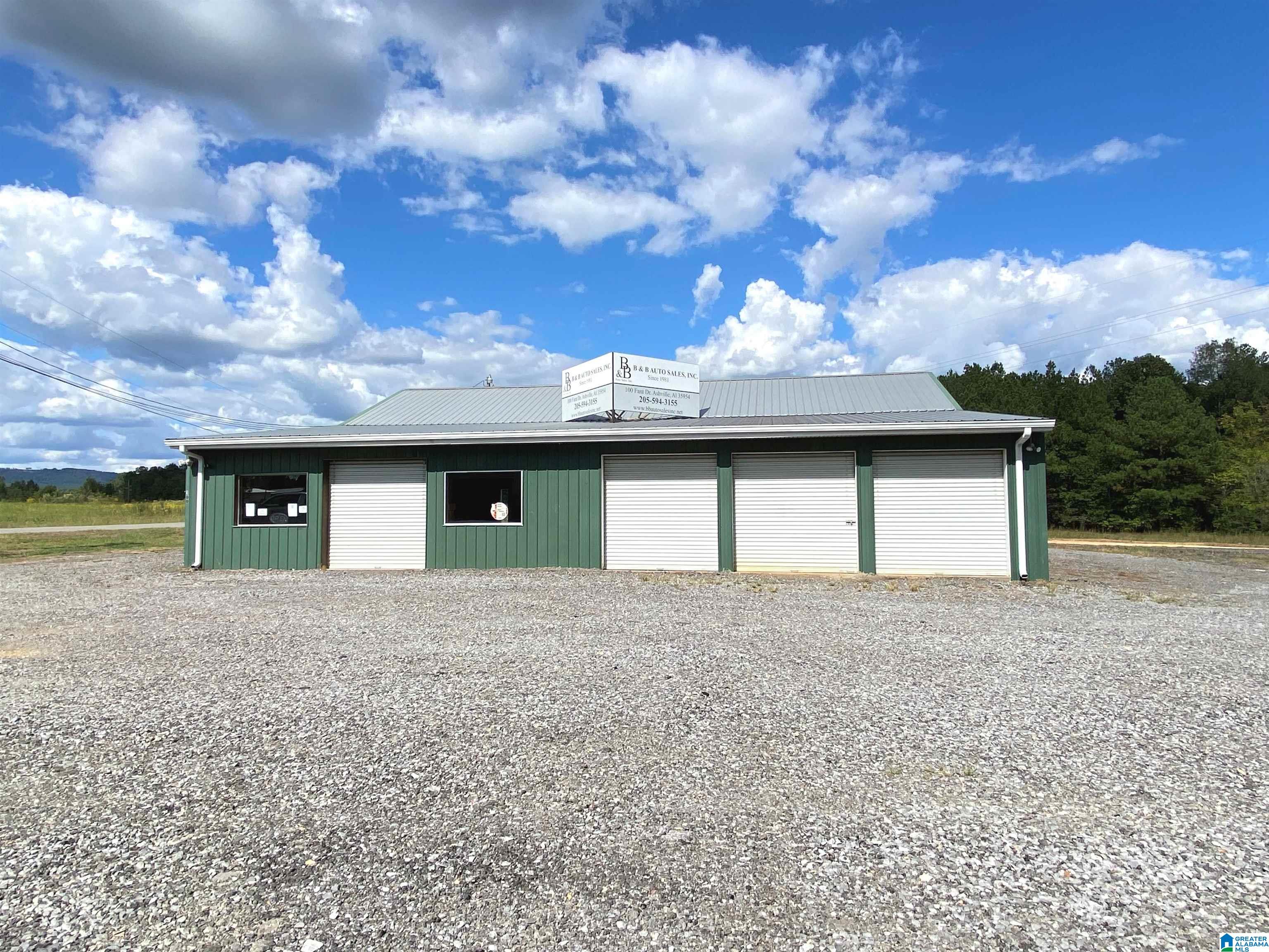 100 Fant Drive Property Photo 3