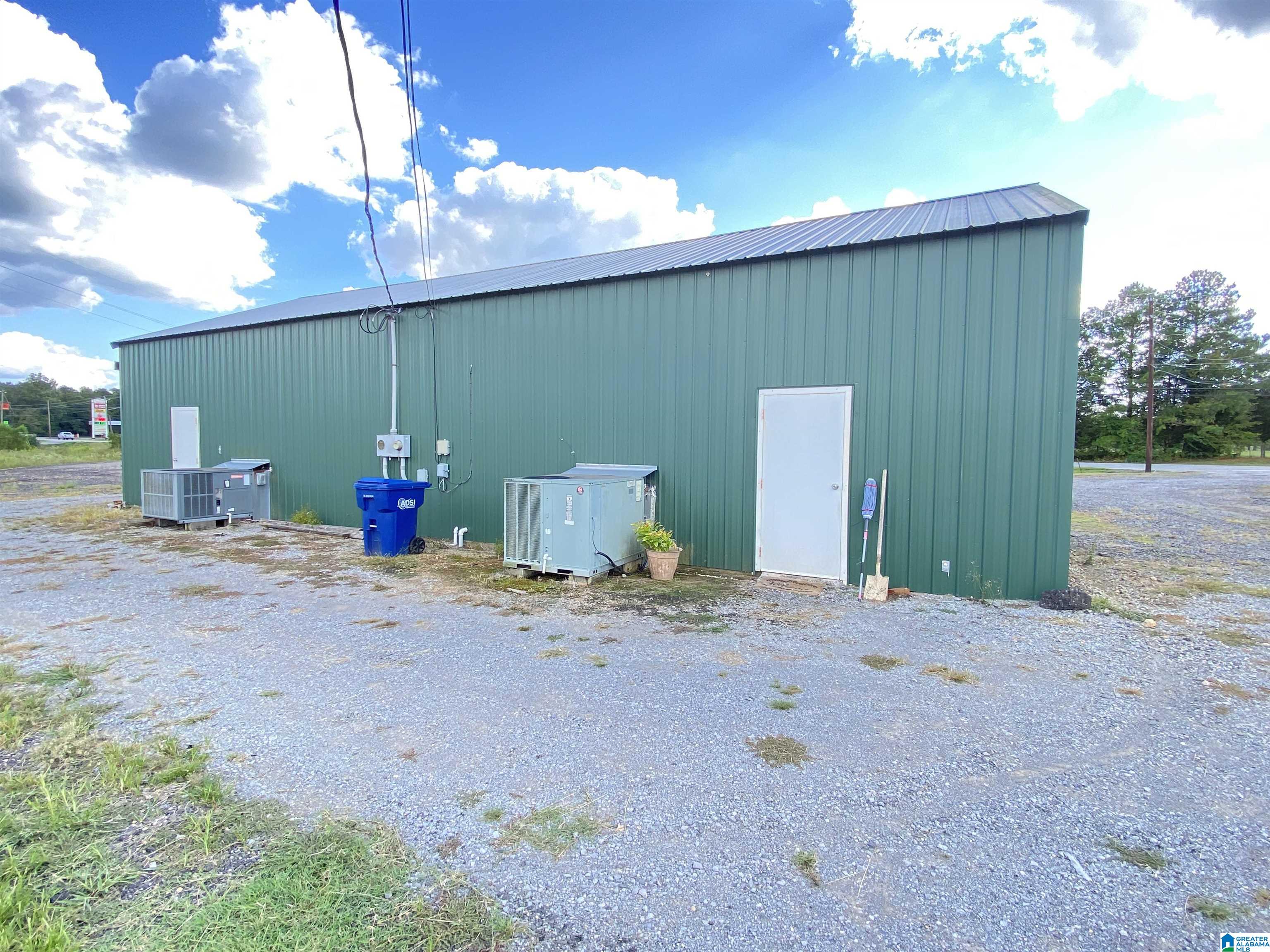 100 Fant Drive Property Photo 8