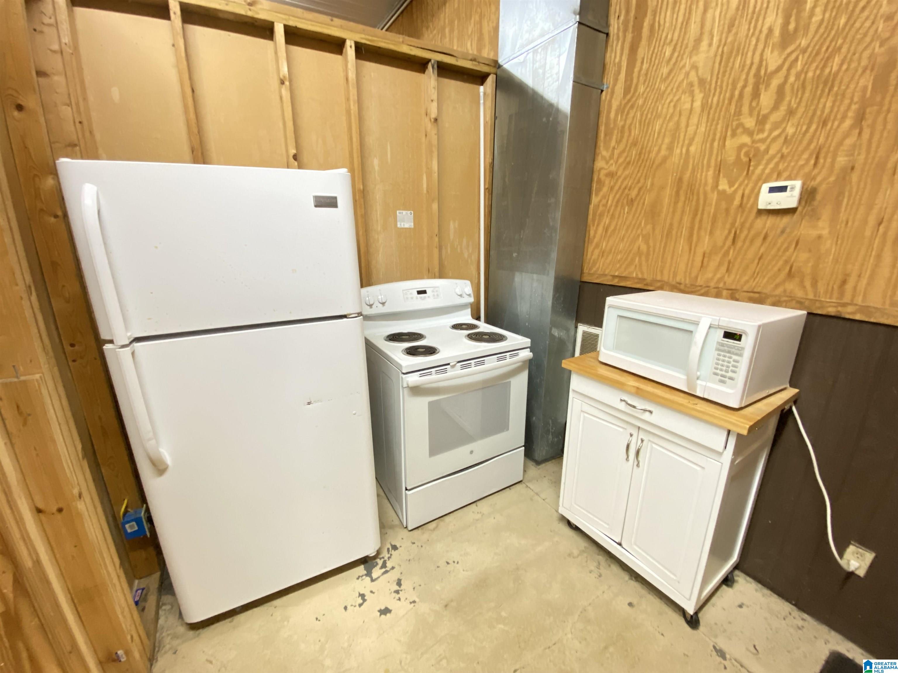 100 Fant Drive Property Photo 27