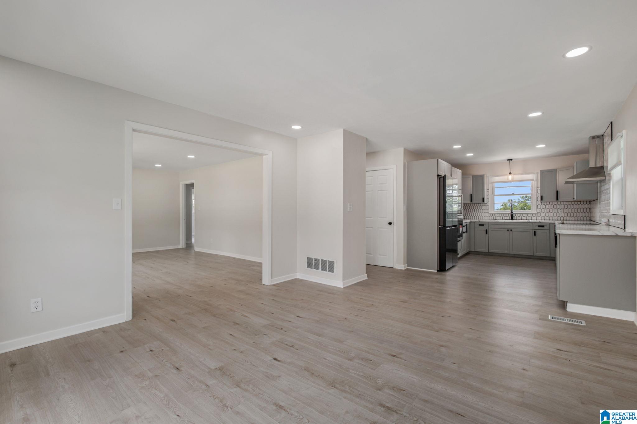 2720 20th Place Ensley Property Photo 8