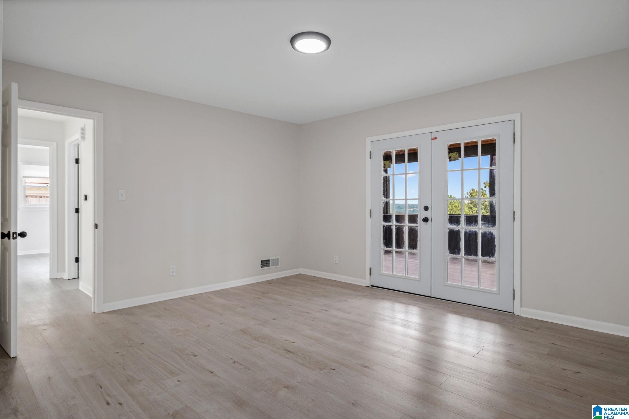 2720 20th Place Ensley Property Photo 14