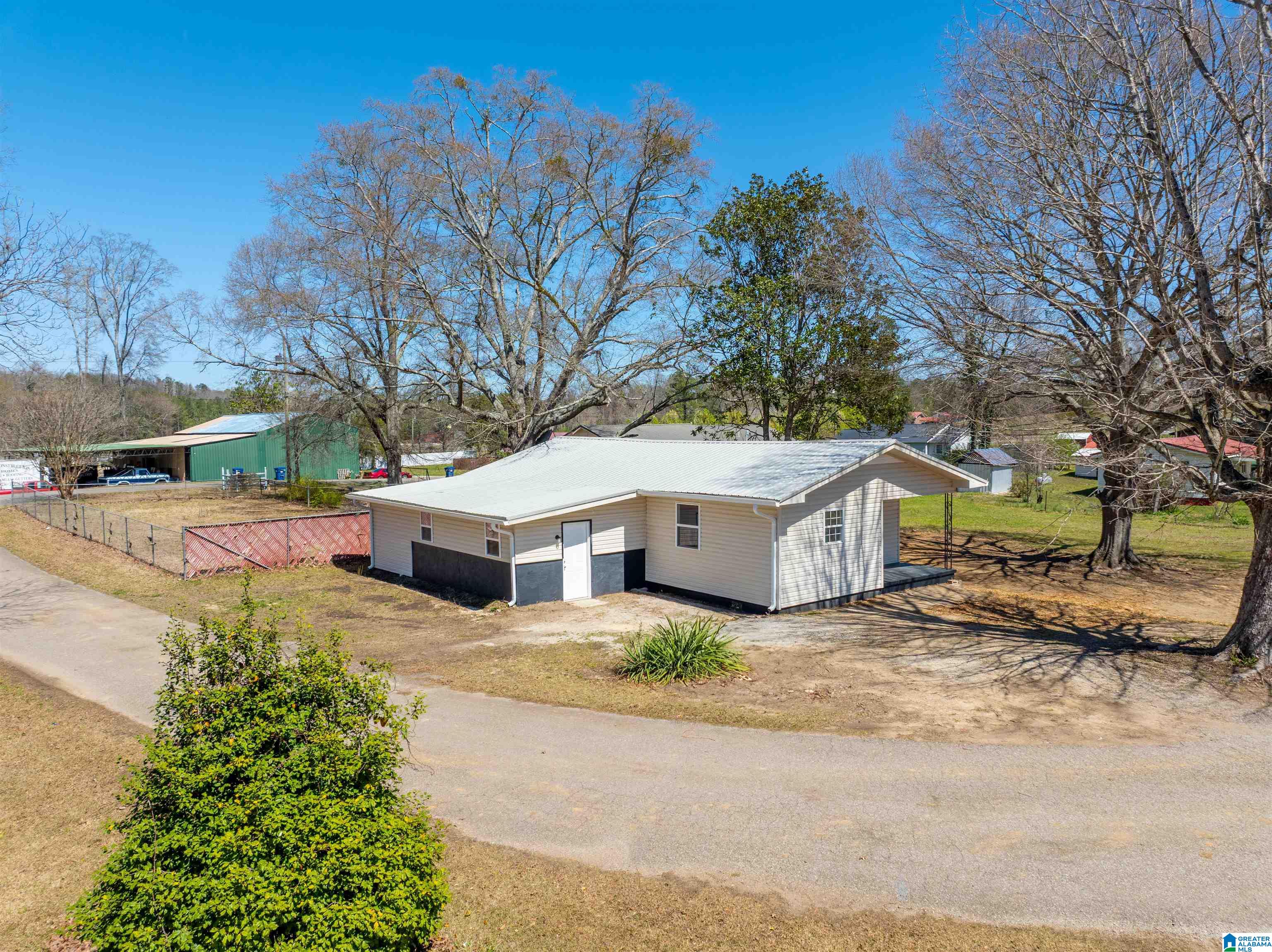 112 Kelley's Lake Lane Property Photo 1
