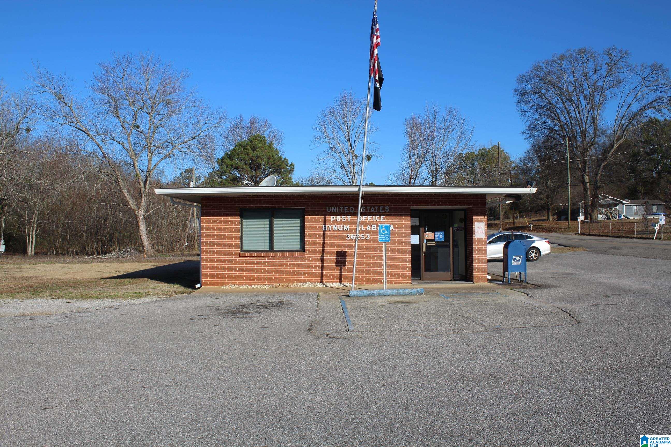 2037 Bynum Boulevard Property Photo 1
