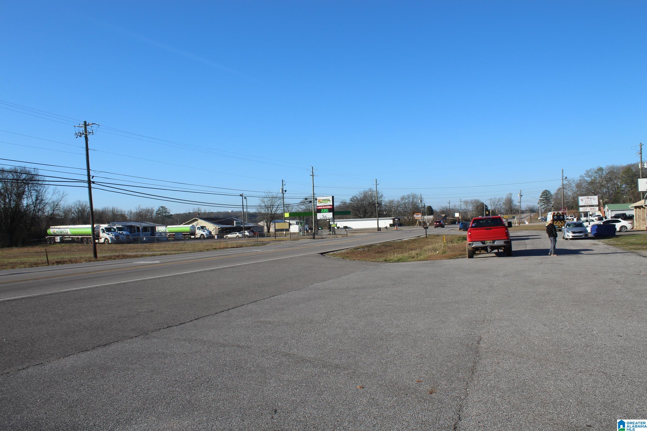 2037 Bynum Boulevard Property Photo 4
