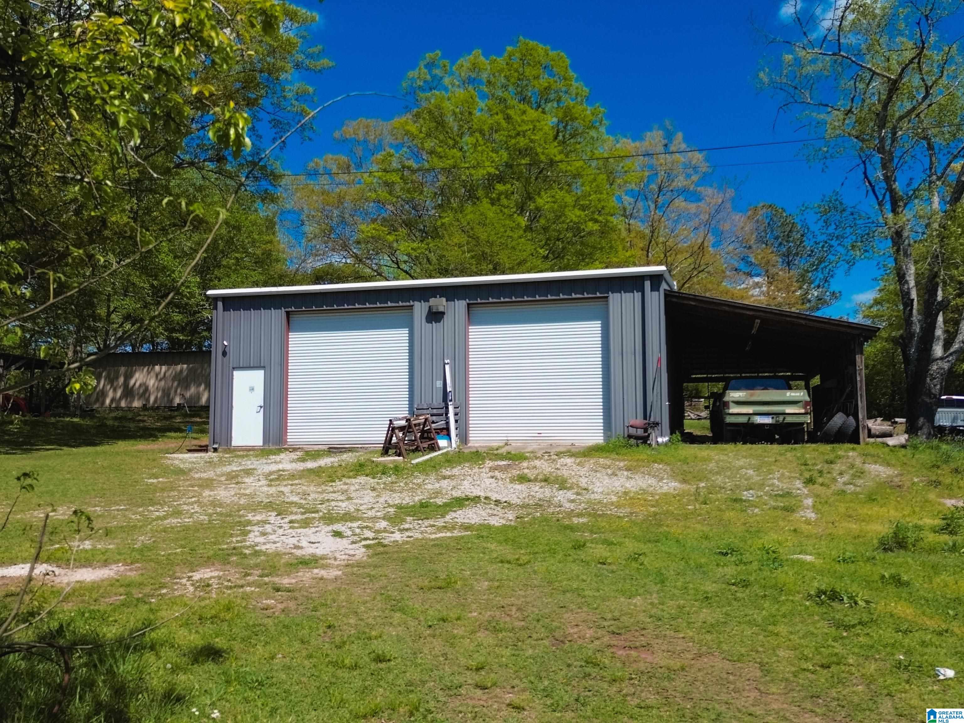 3315 Old Birmingham Highway Property Photo 1