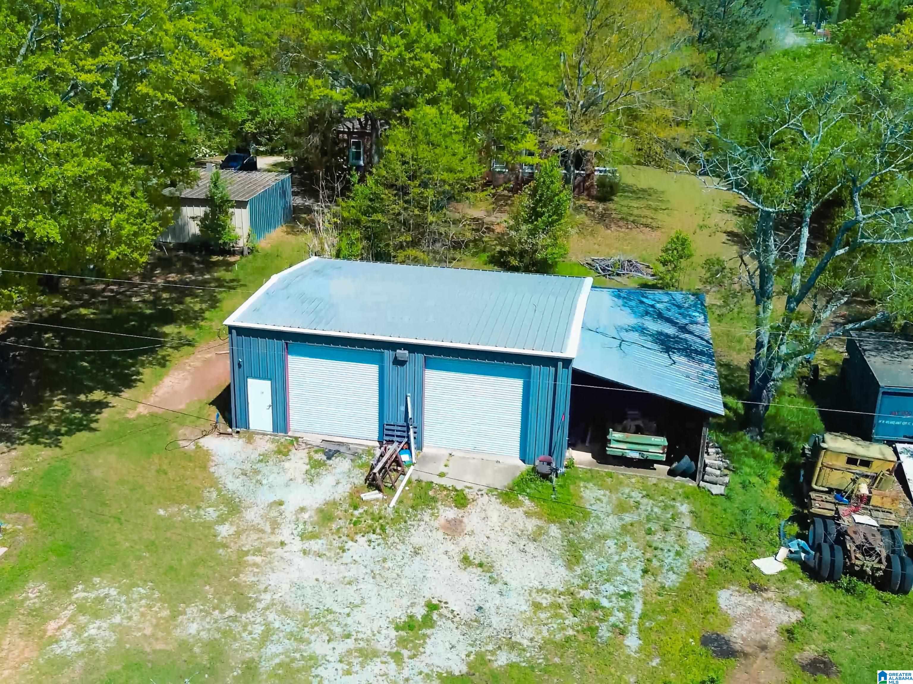 3315 Old Birmingham Highway Property Photo 2