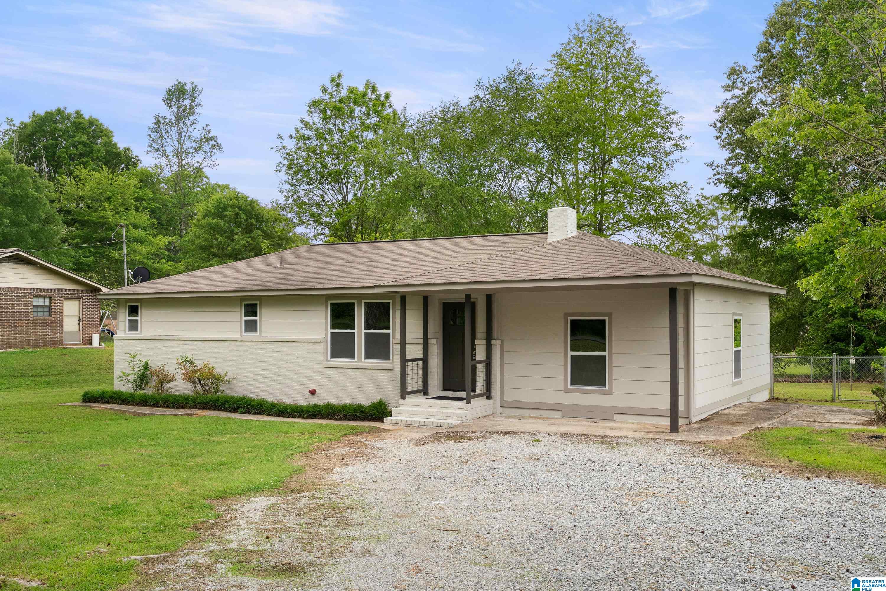 407 6th Street N Property Photo