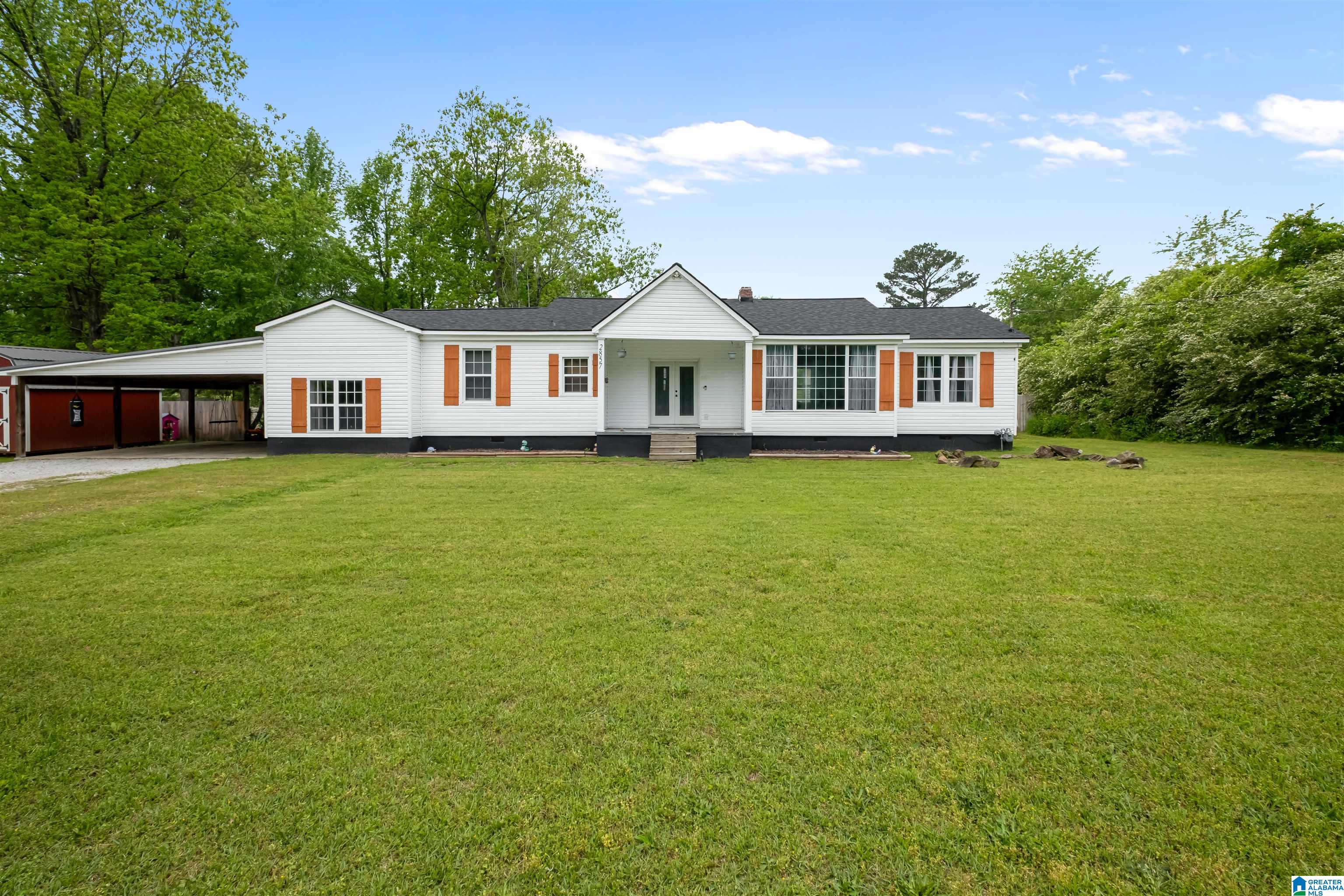 2857 Alexandria Wellington Road Property Photo 1