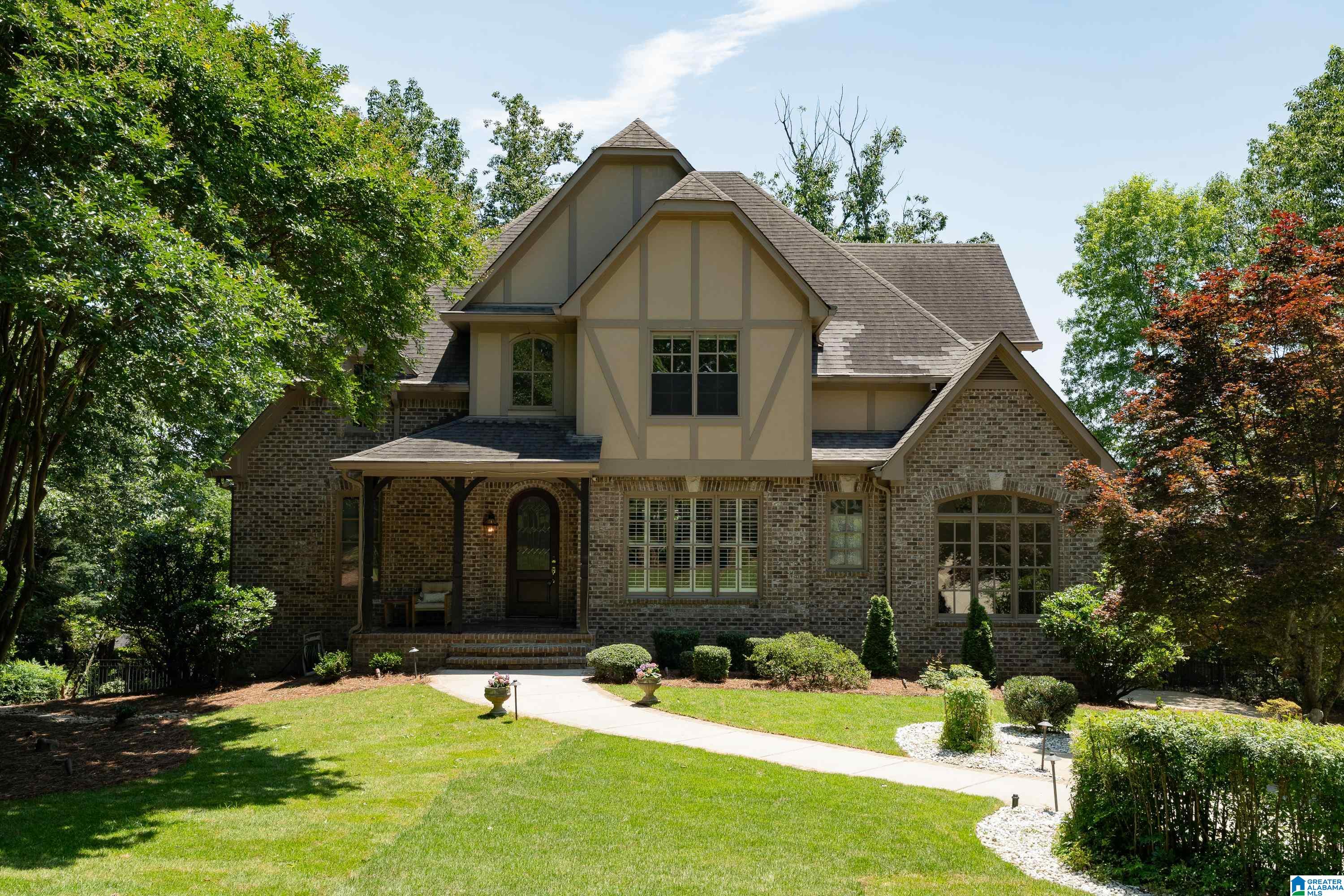 1901 Shades Crest Road Property Photo