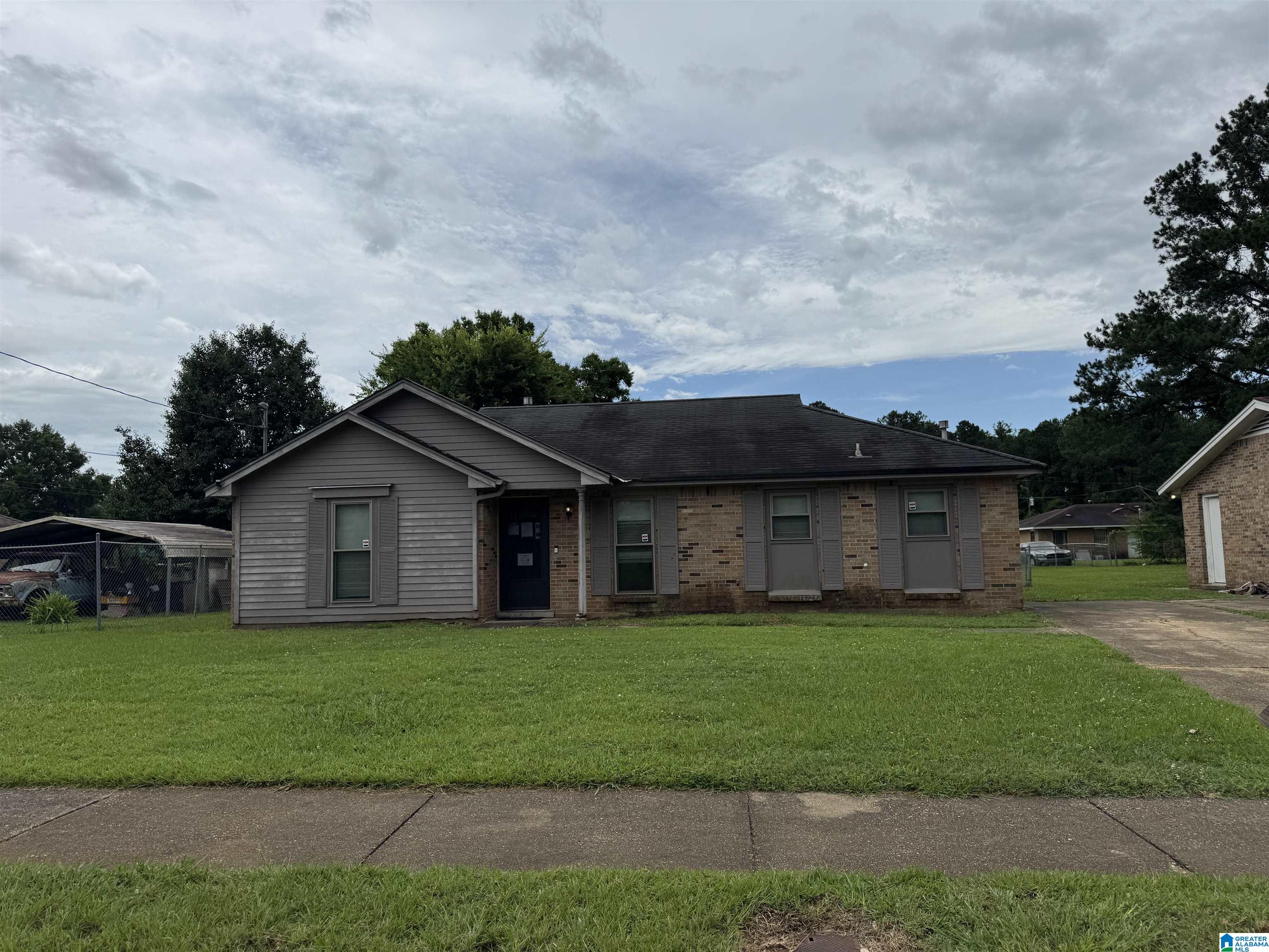 4513 Lonesome Pine Drive Property Photo 1