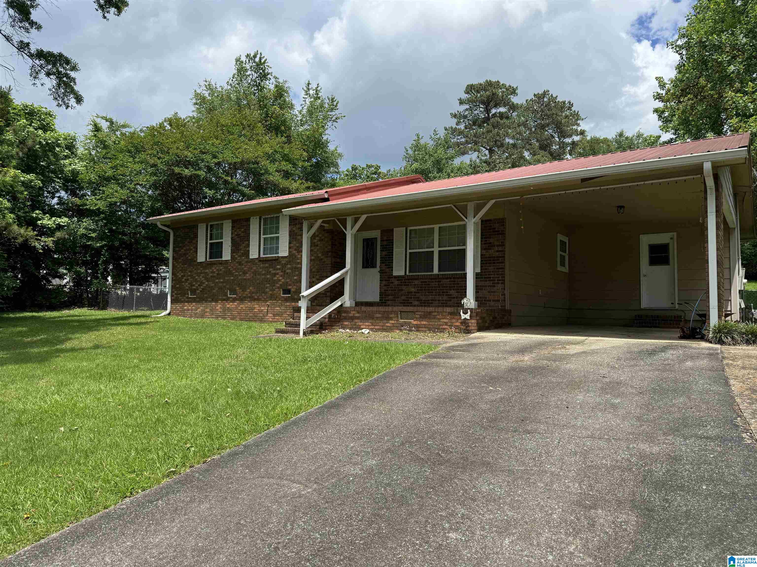 149 Pine Manor Road Property Photo 1