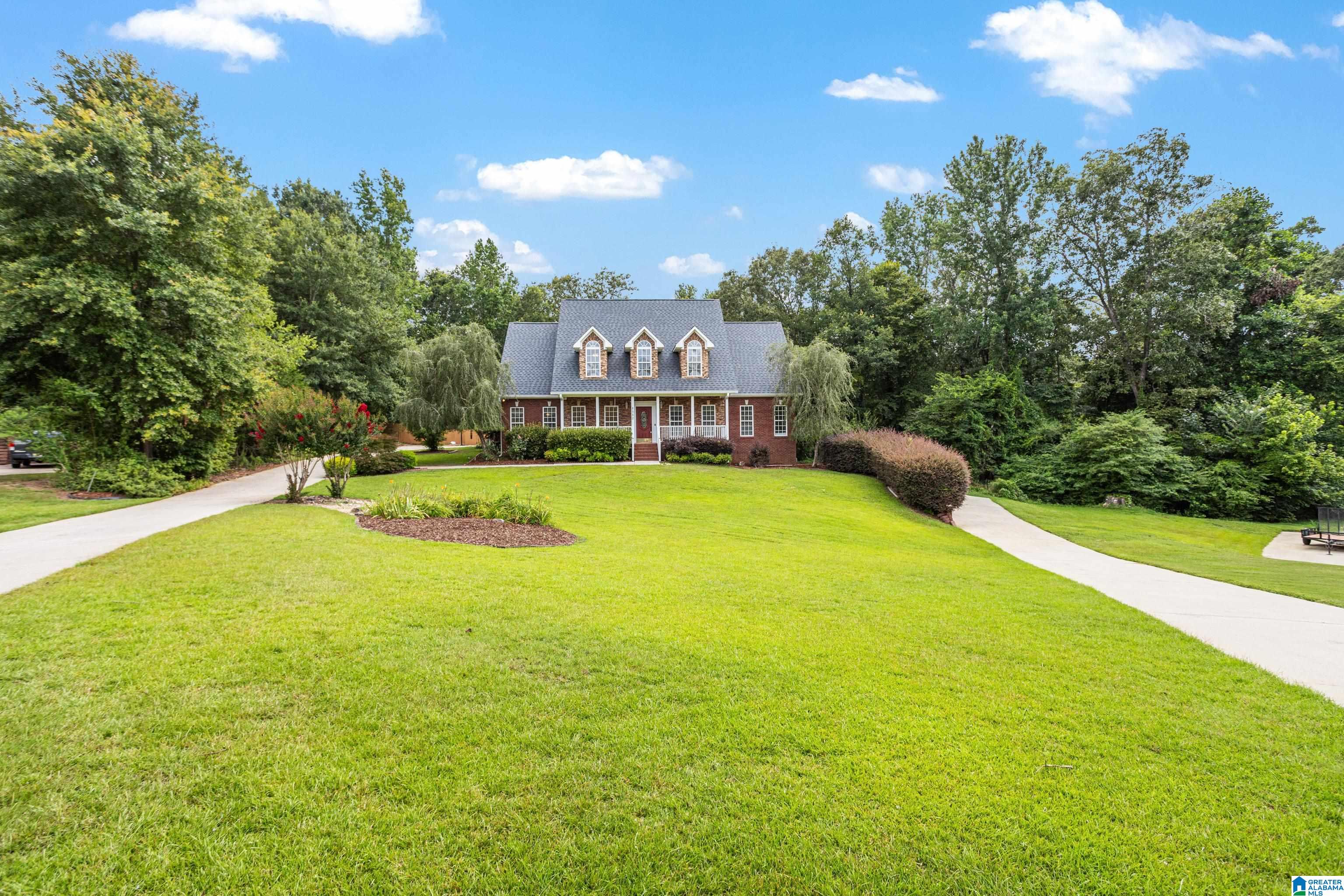 8550 Hidden Creek Drive Property Photo 1