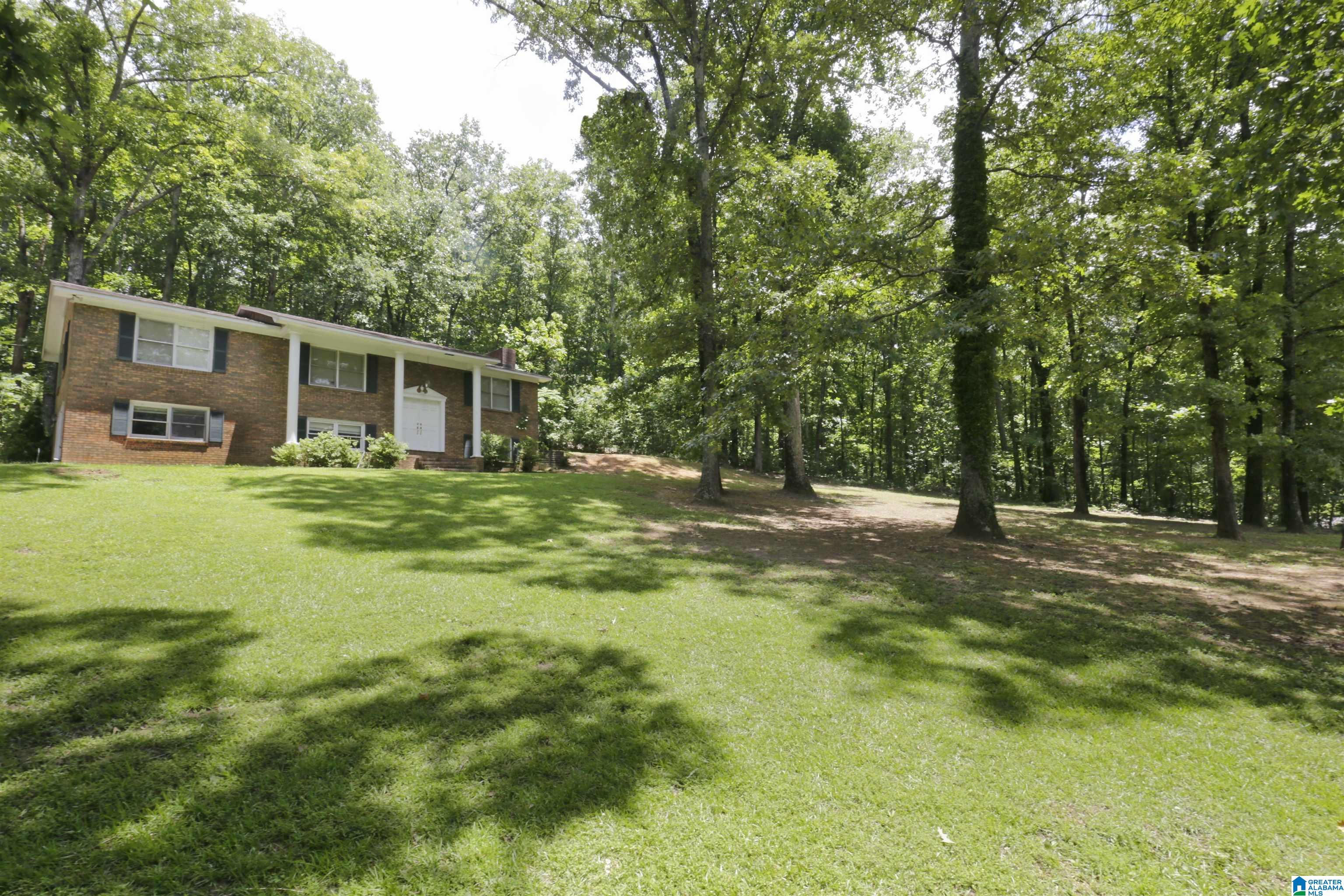 26 Clinton Drive Property Photo 1