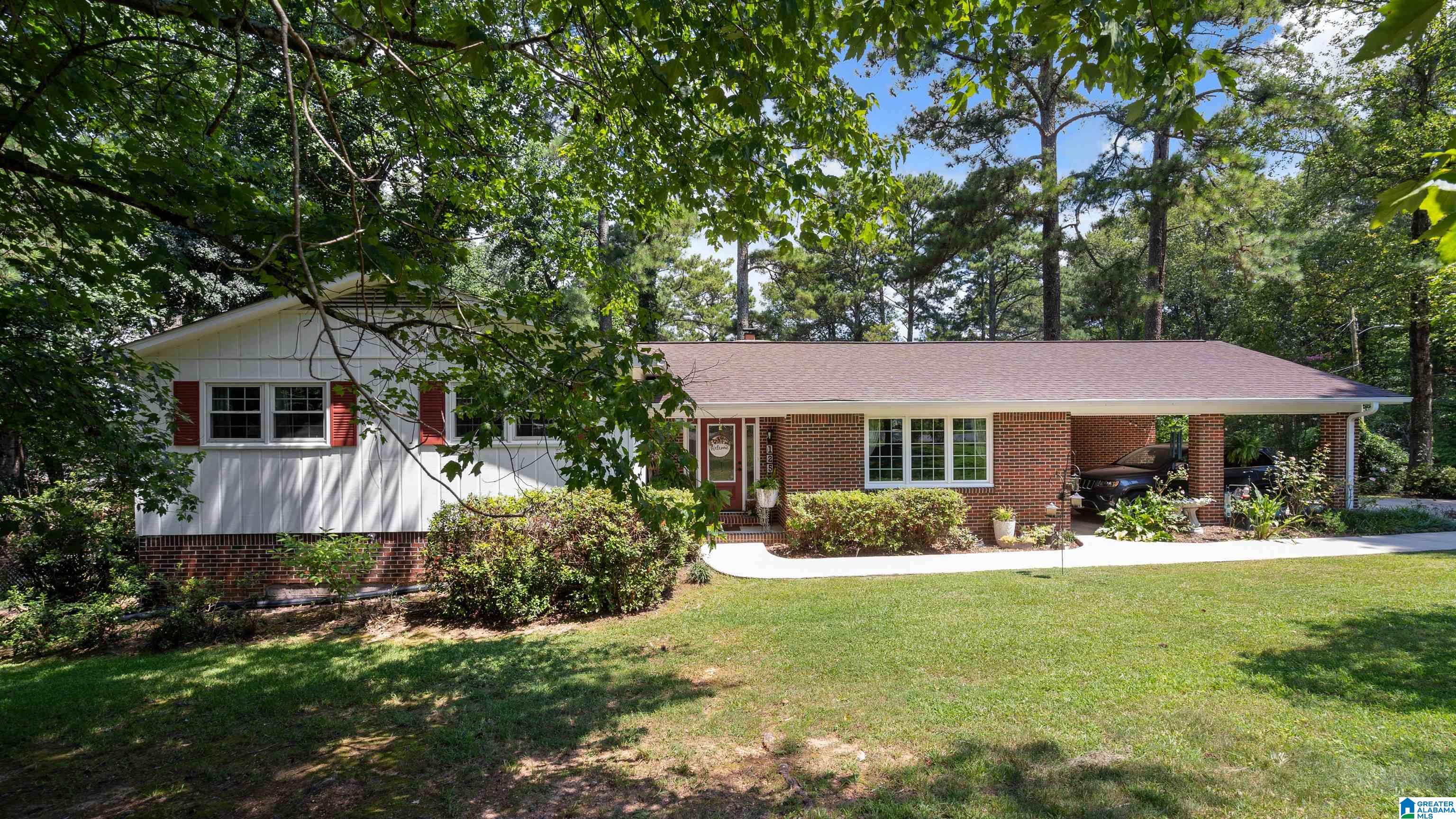 125 Windy Hill Road Property Photo 1