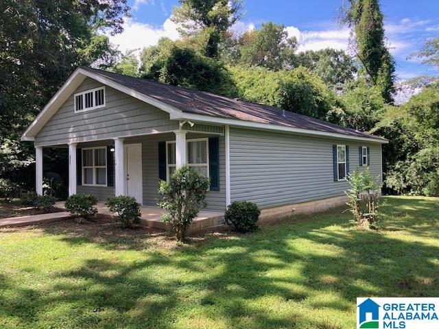 180 15TH AVENUE SW Property Photo 1