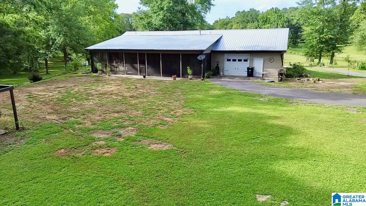 6000 Highway 61 Property Photo 5