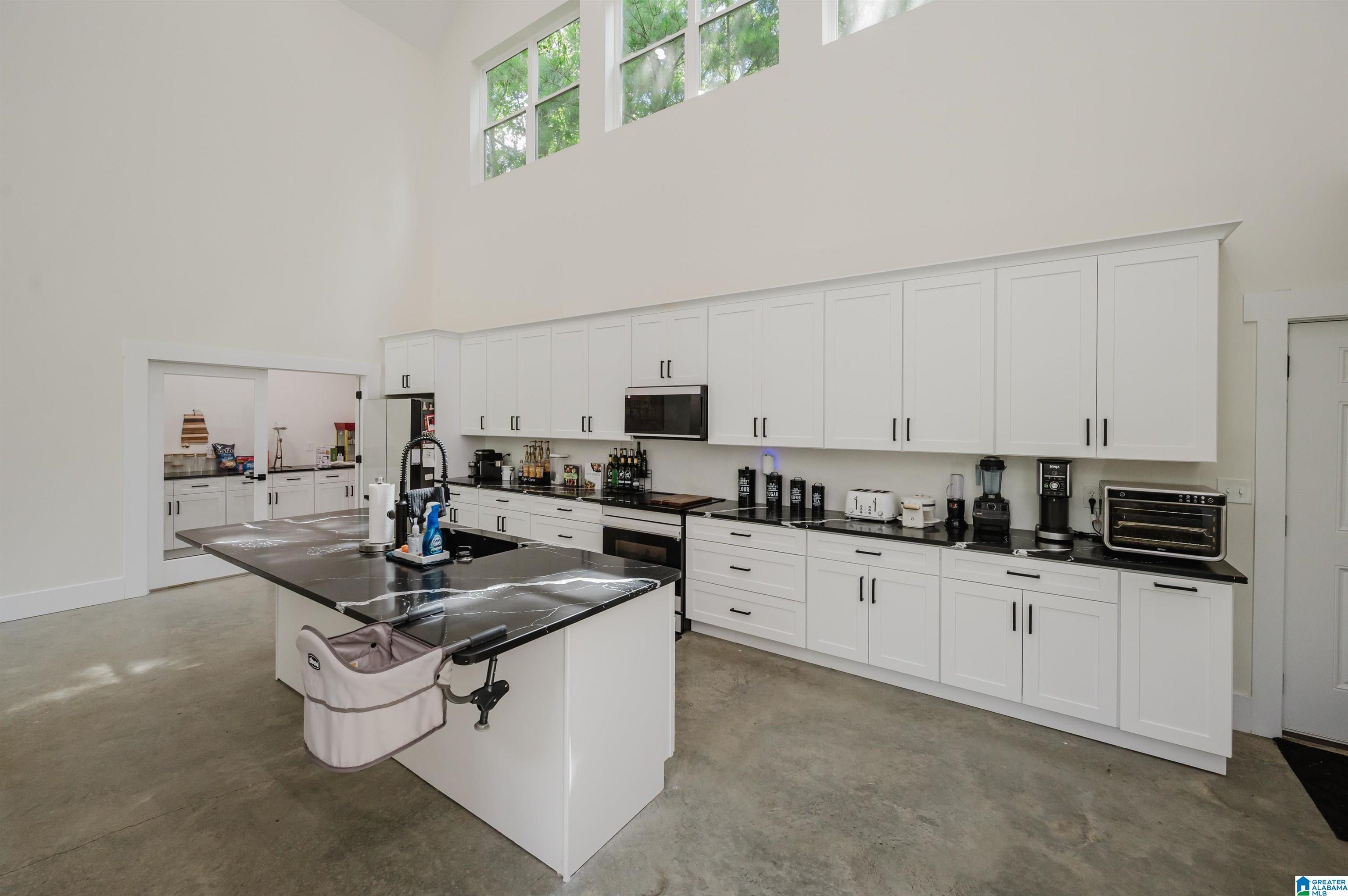 205 Barker Drive Property Photo 9
