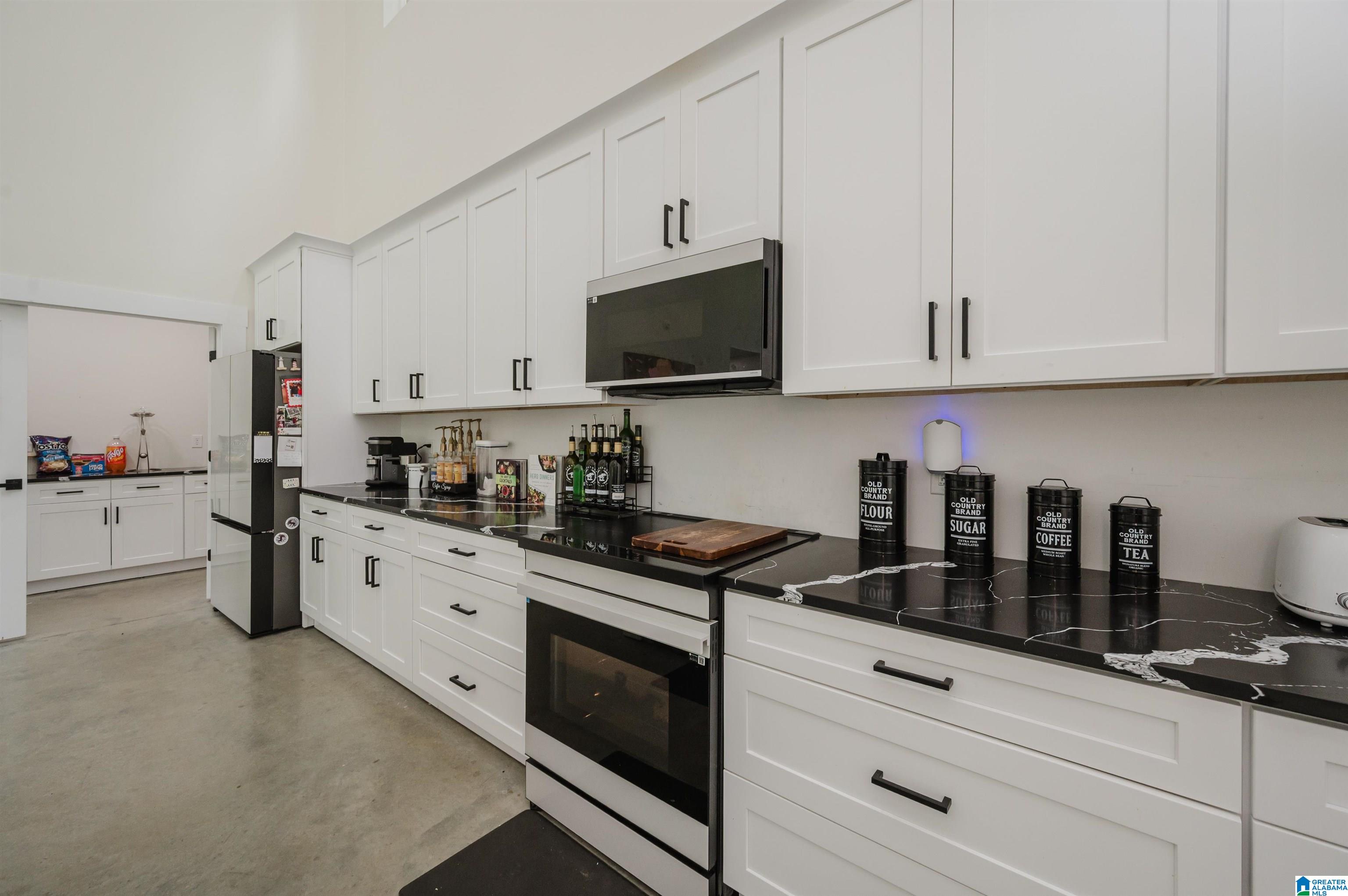 205 Barker Drive Property Photo 12