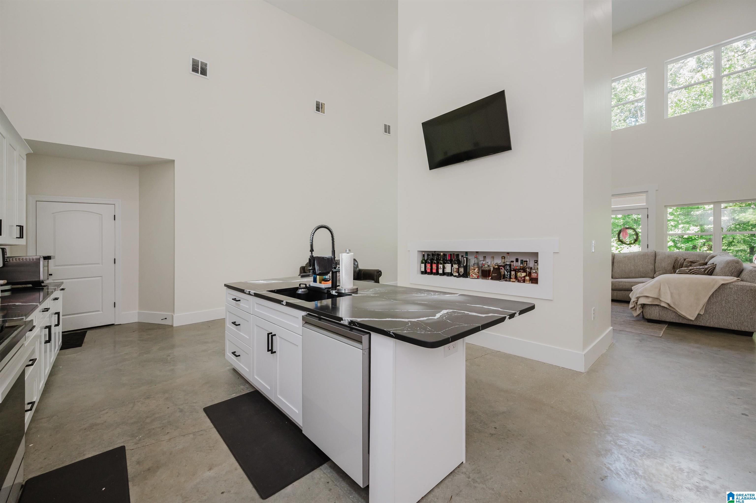 205 Barker Drive Property Photo 14