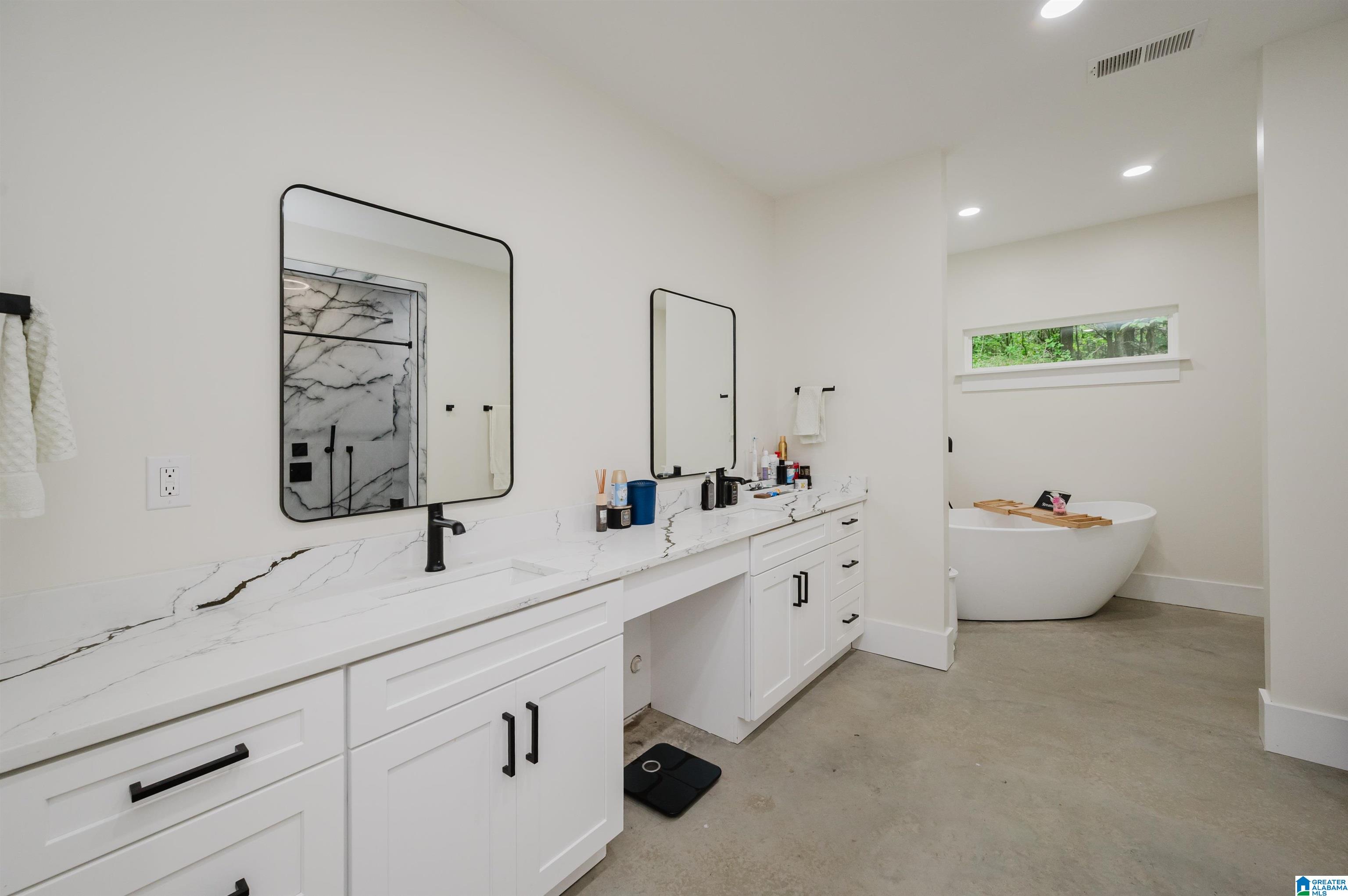 205 Barker Drive Property Photo 25