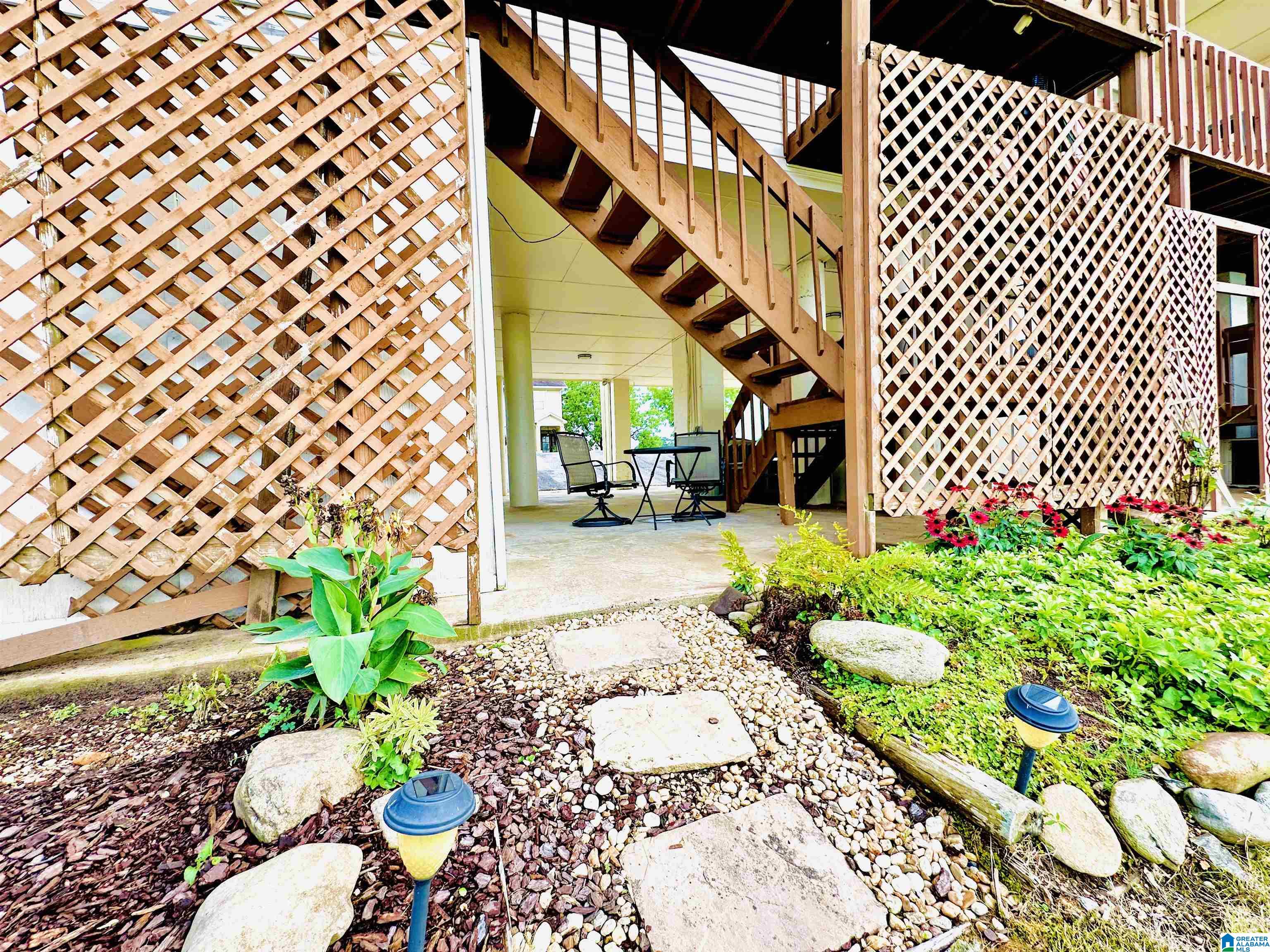 2315 Fraim Drive Property Photo 22