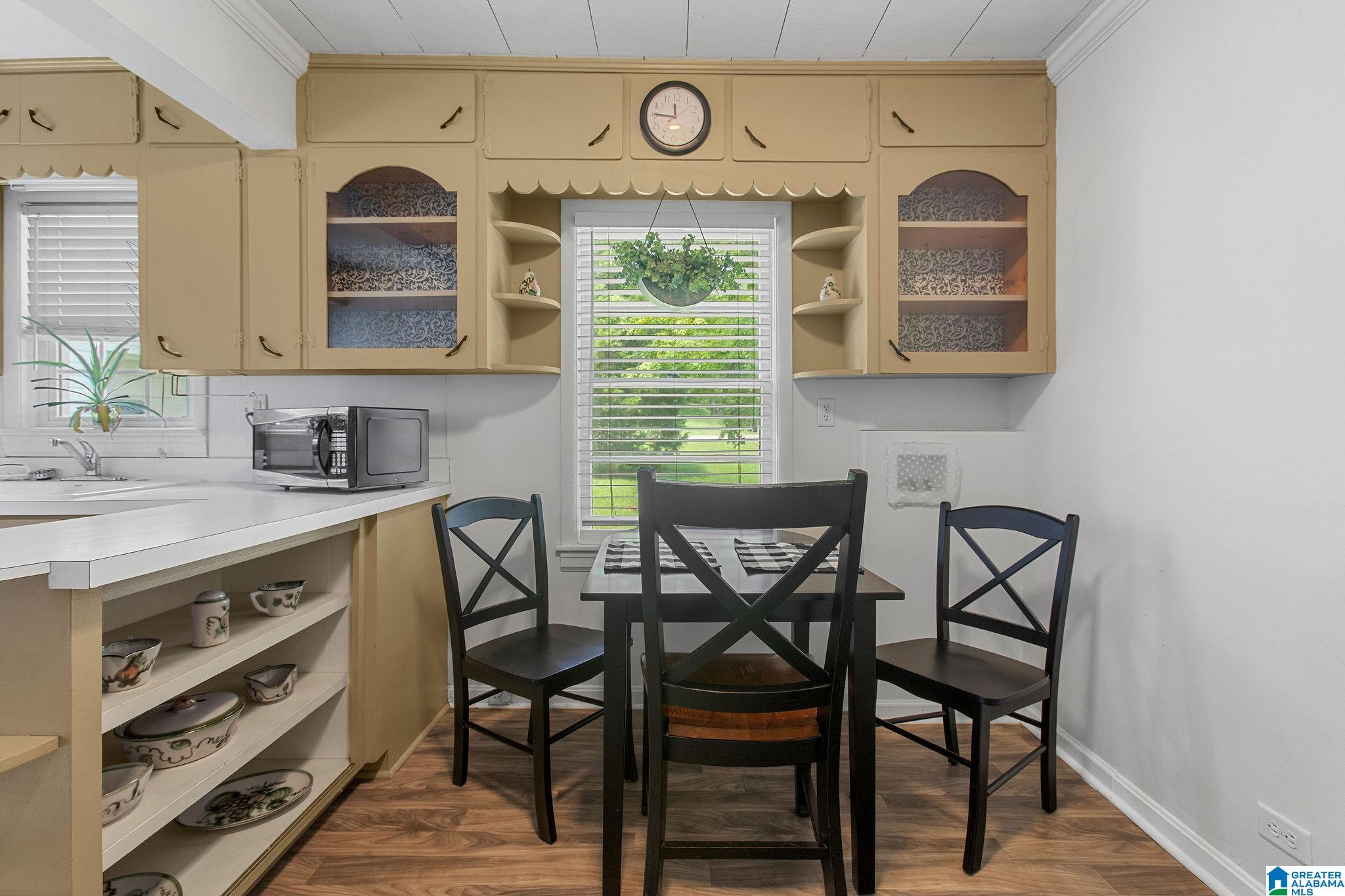 2106 Adams Street Property Photo 10