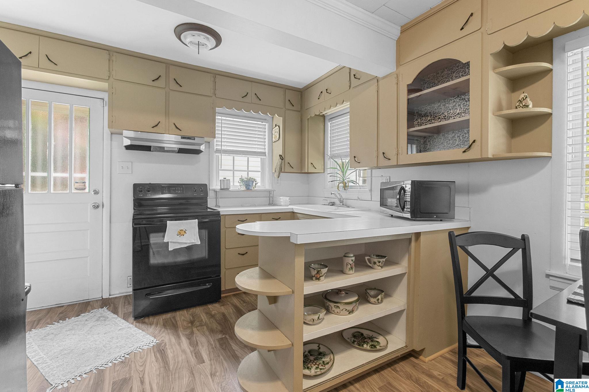 2106 Adams Street Property Photo 12
